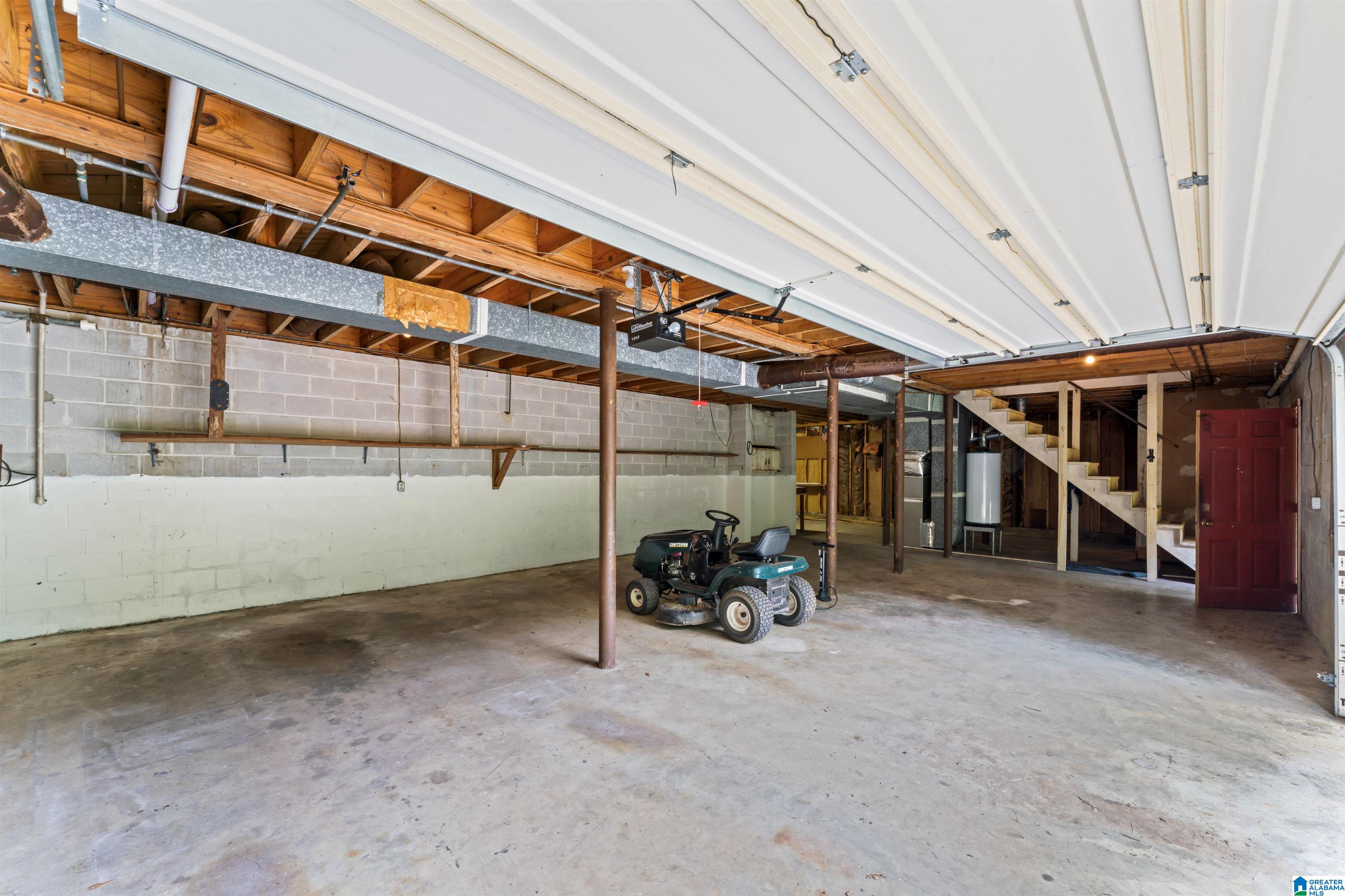 7440 MOUNTAIN VIEW LANE