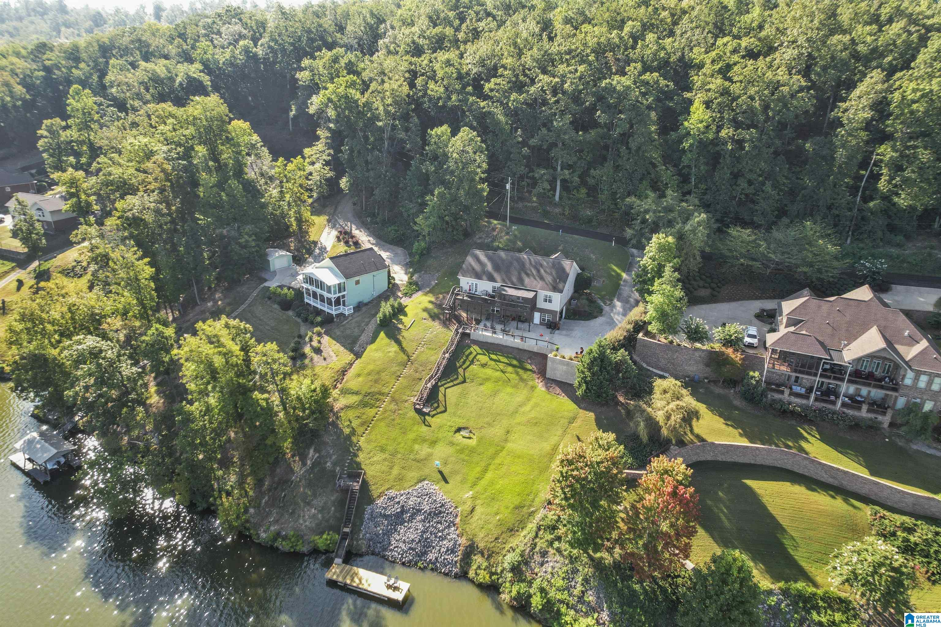 1308 N LAKEMONT DRIVE