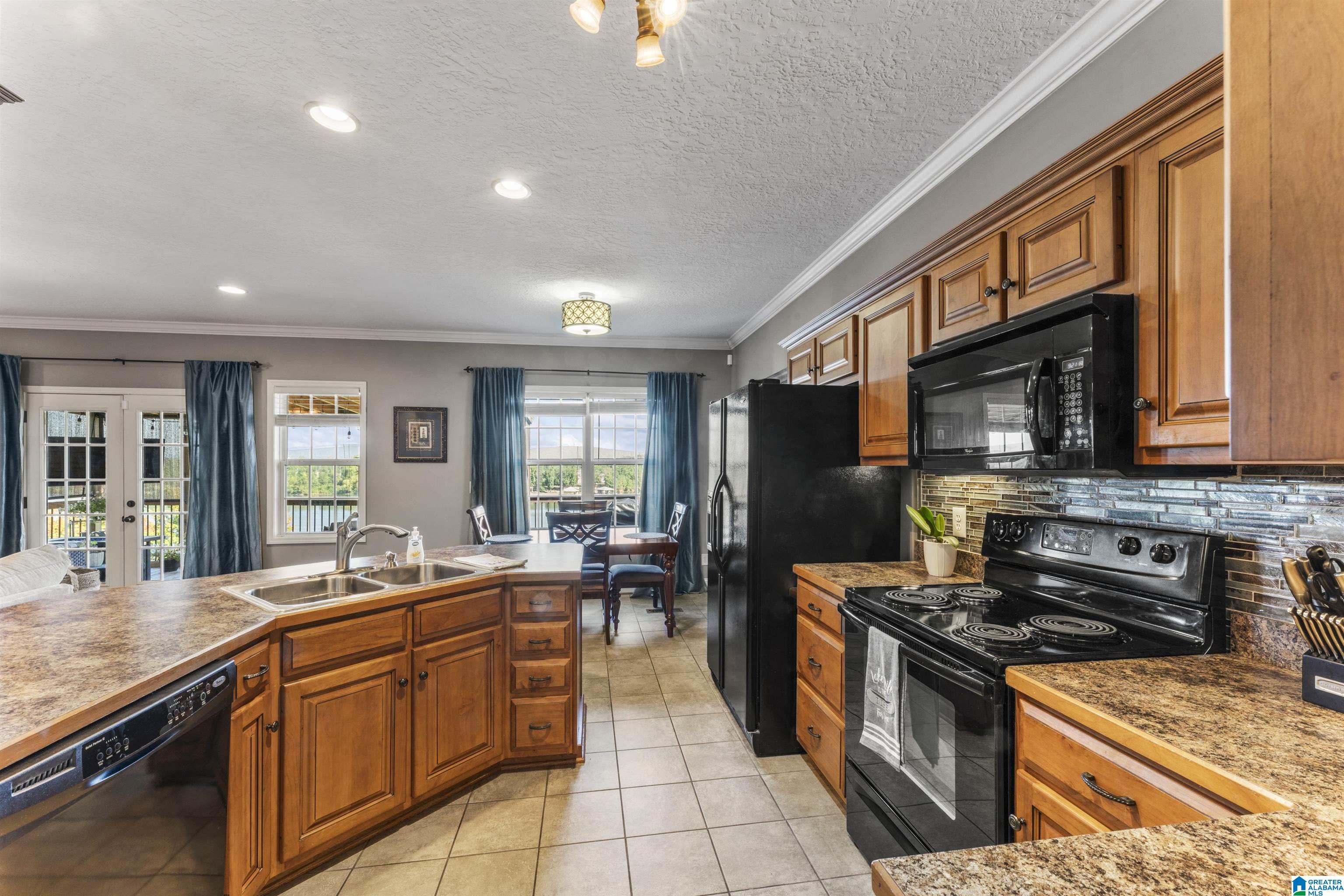 1308 N LAKEMONT DRIVE