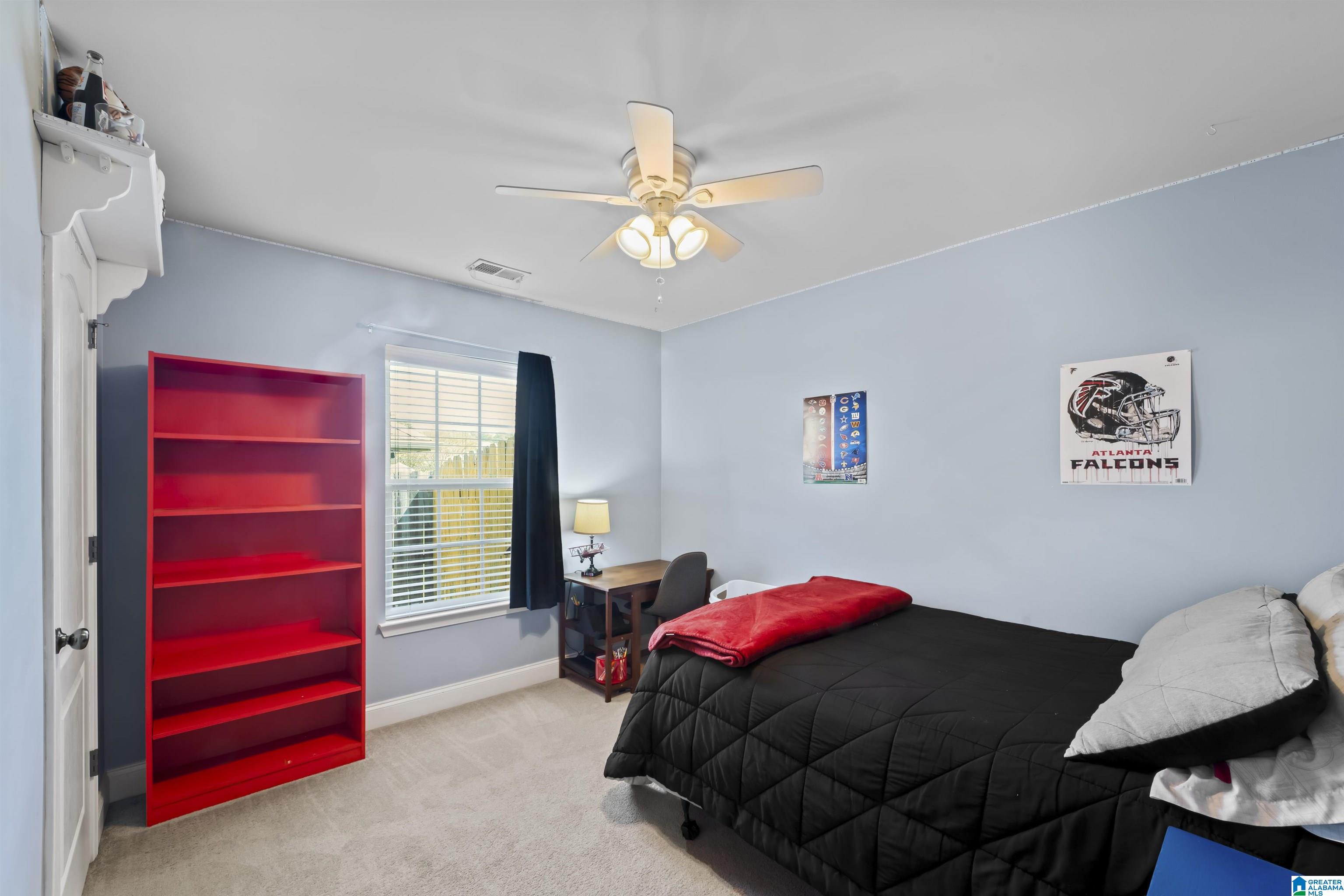 1040 LEXINGTON DRIVE