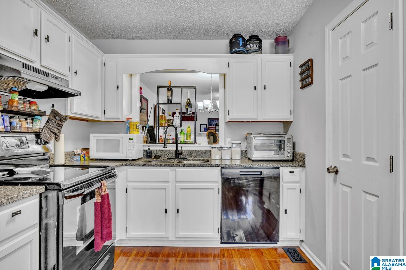 1309 PAMELA STREET