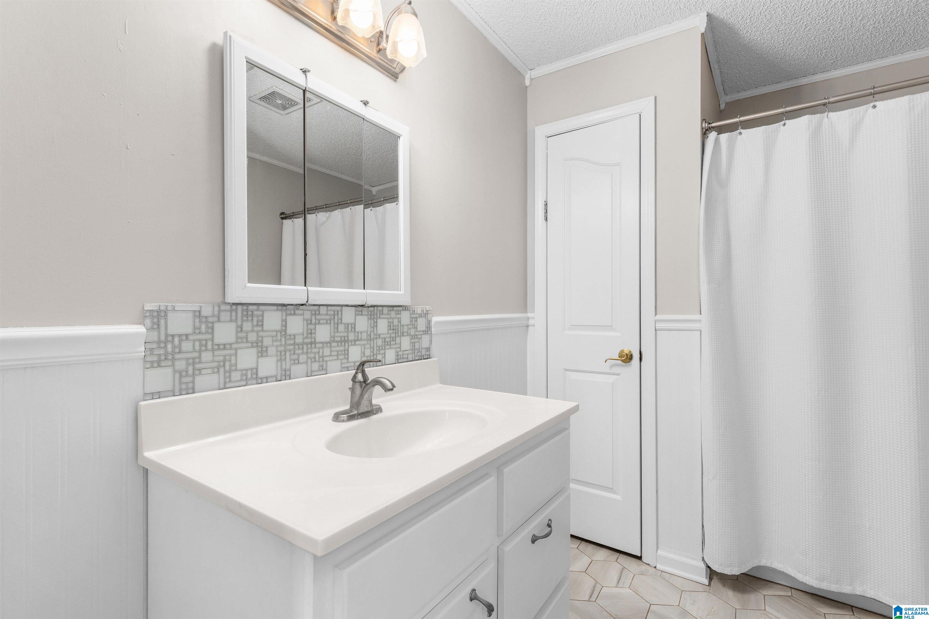 1160 FREEZE MOUNTAIN DRIVE