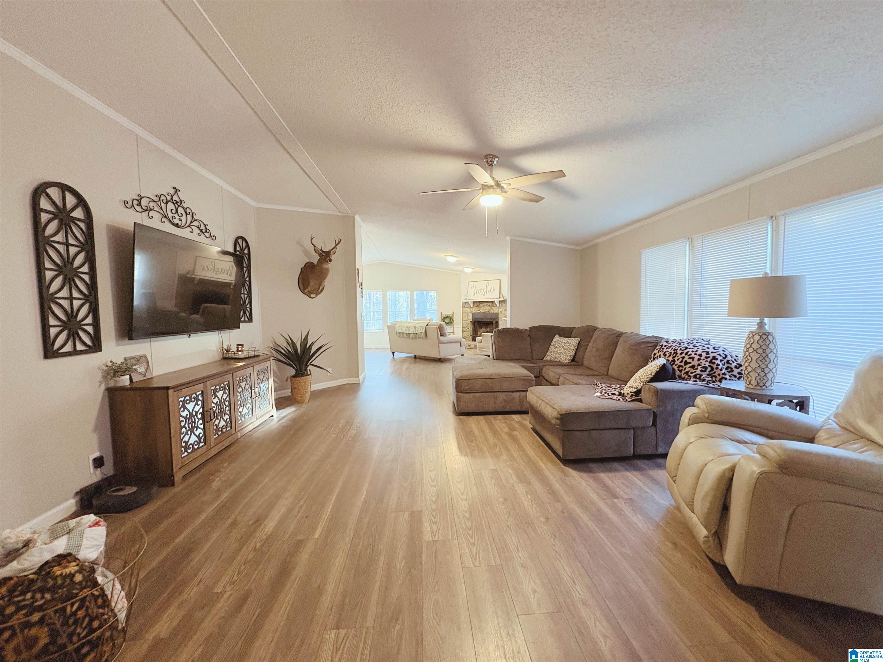 120 TREETOP LANE