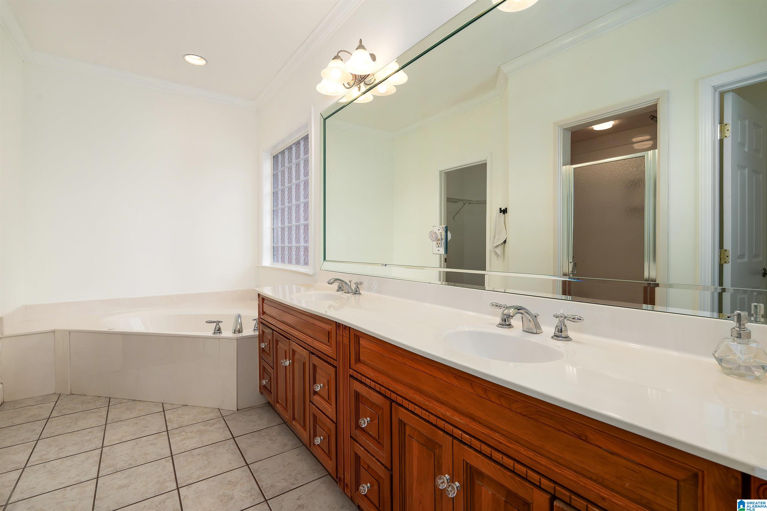 125 HERITAGE RIDGE
