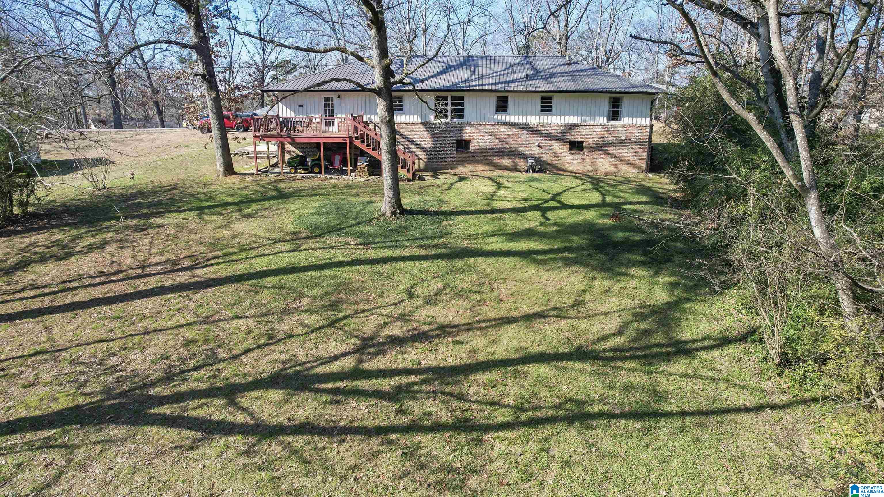 910 WESTWOOD ROAD