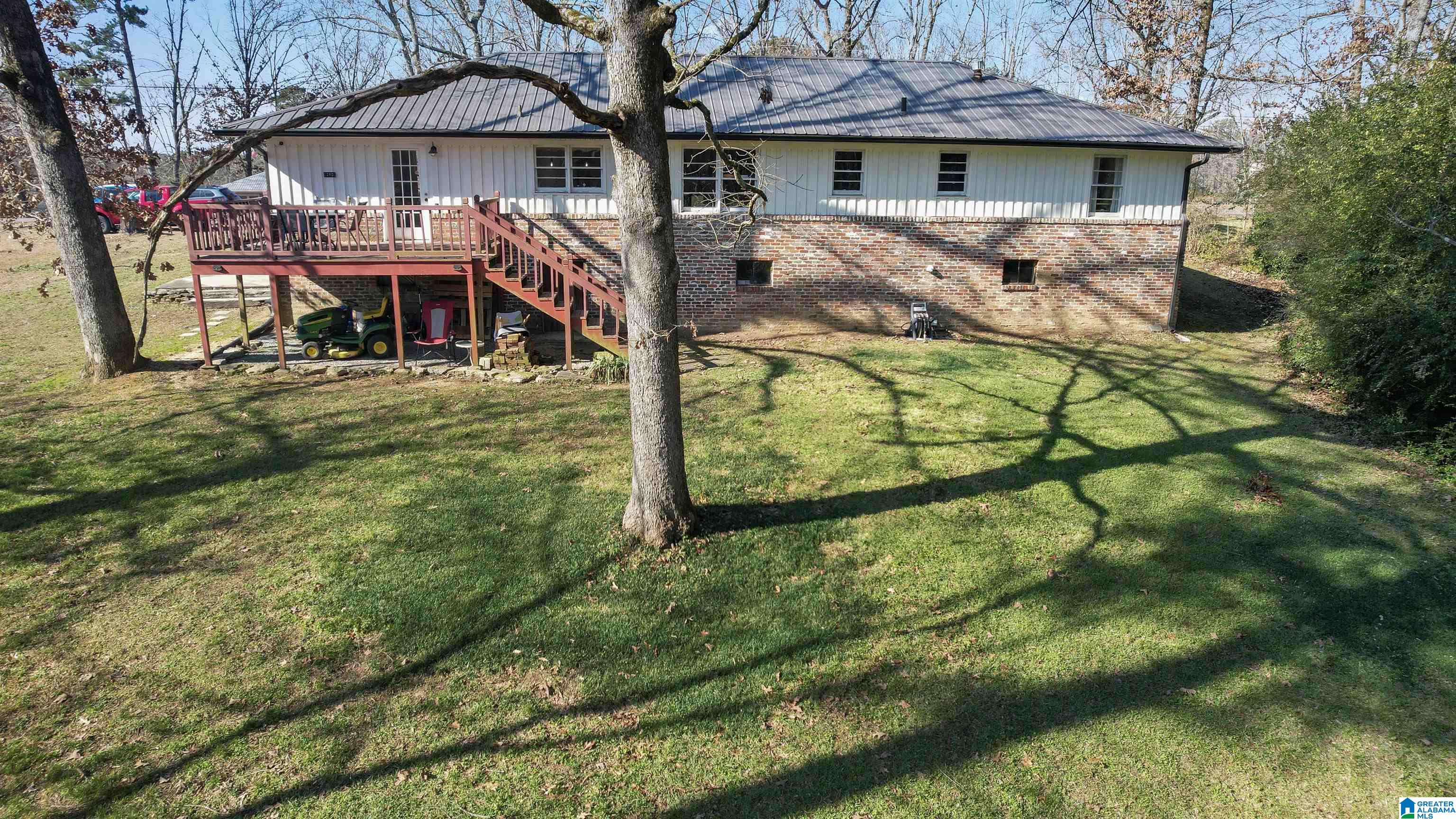 910 WESTWOOD ROAD