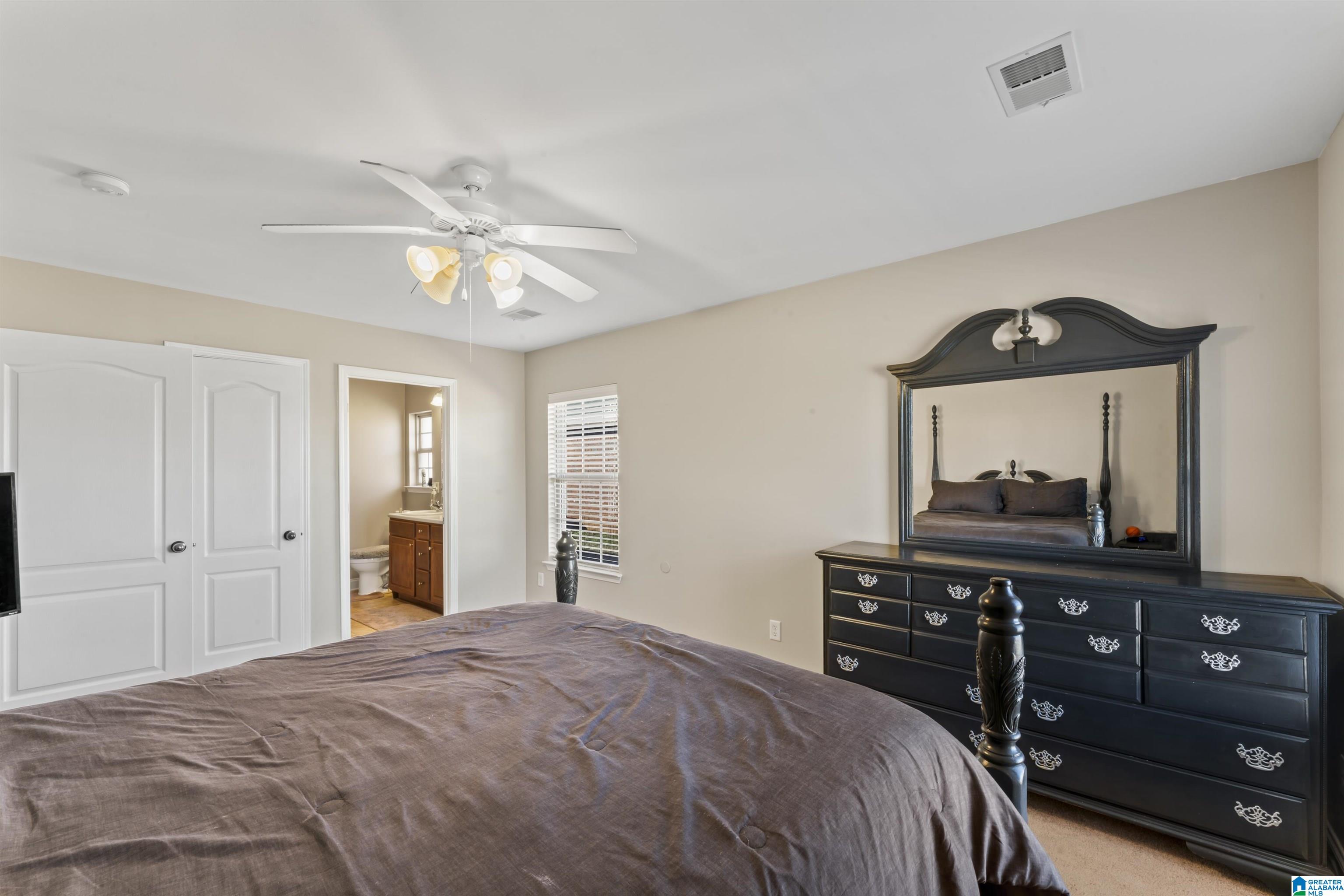 1049 LEXINGTON DRIVE