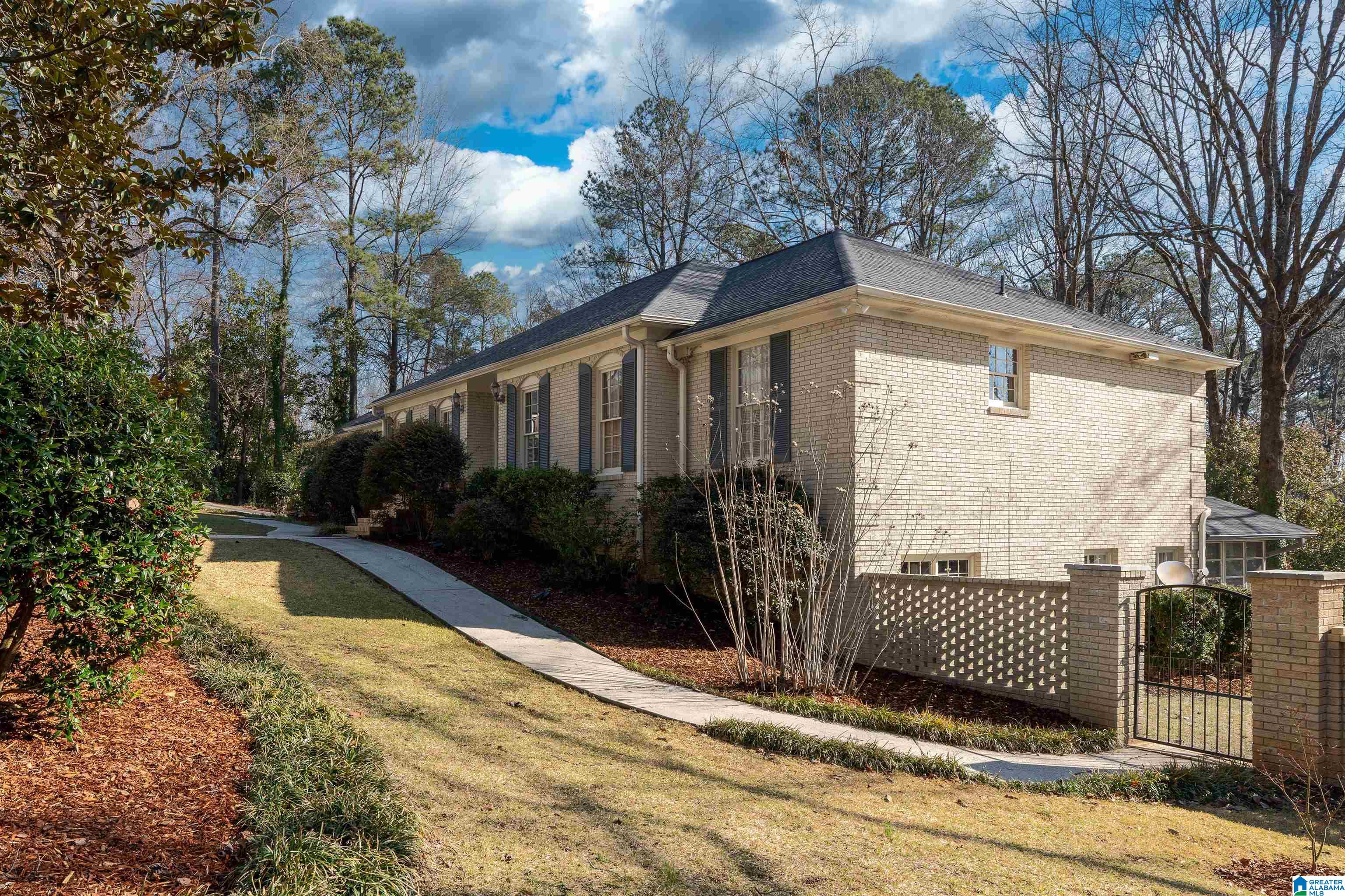 3438 RIVER BEND ROAD