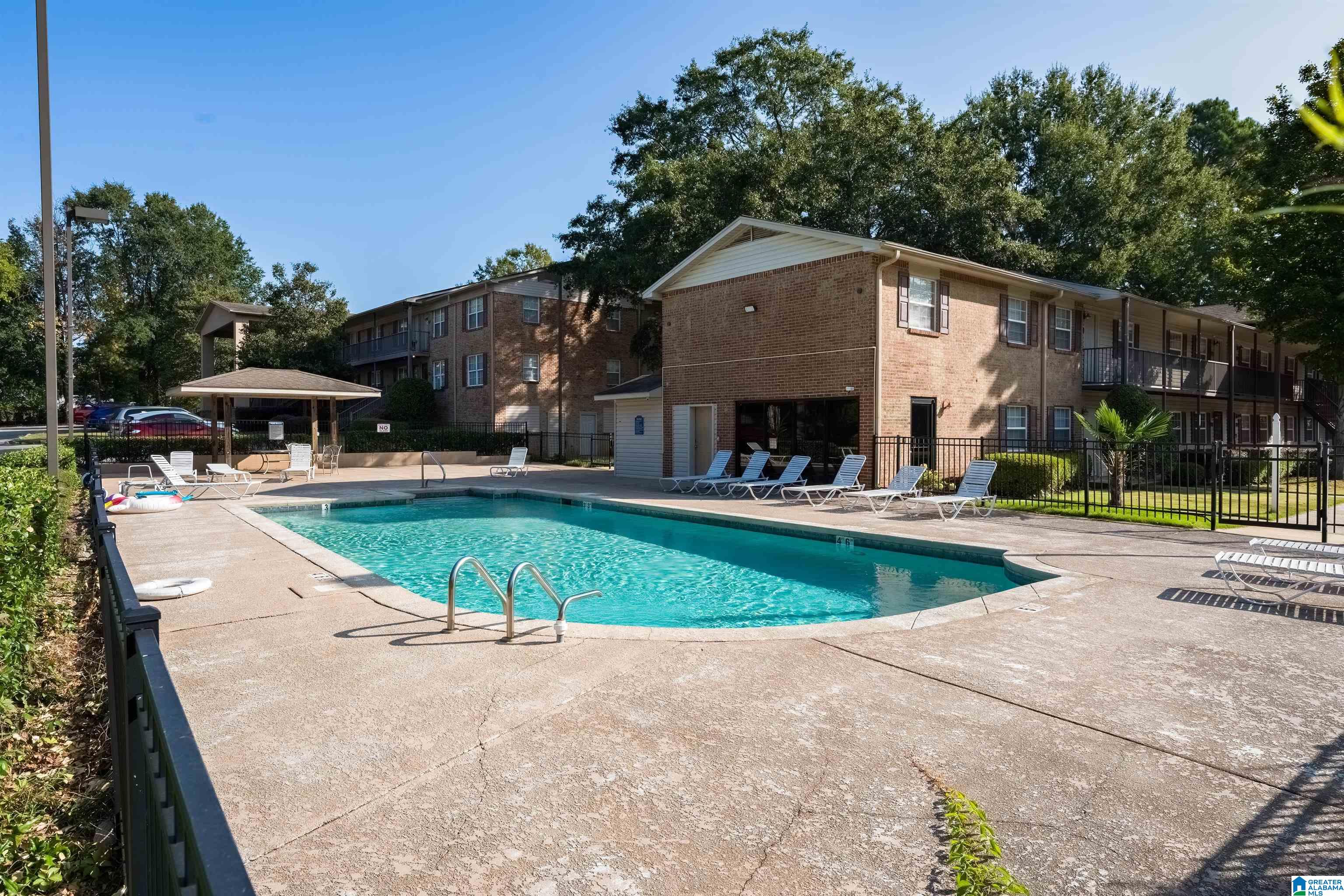 713 PENNY LANE 713
