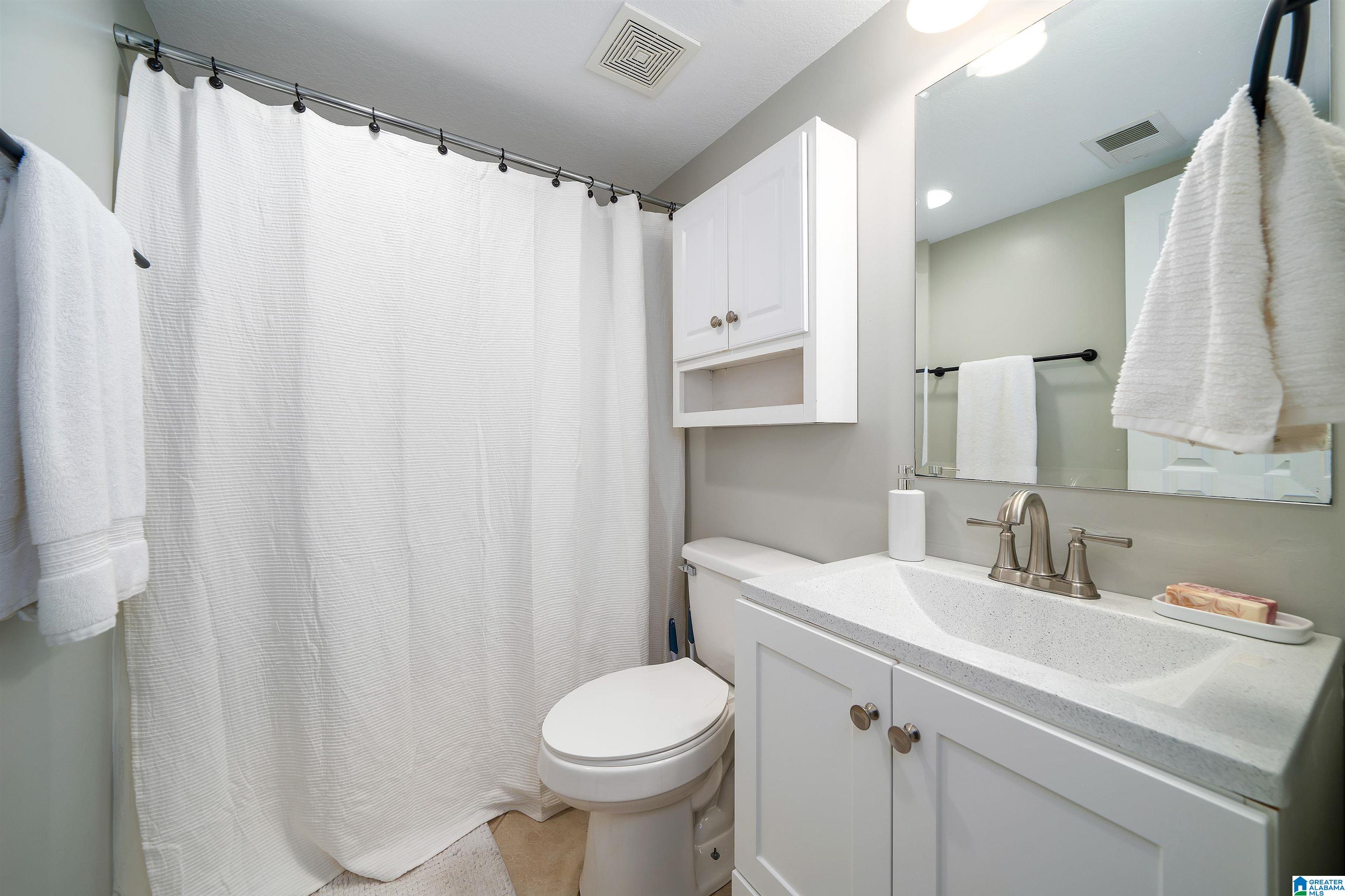 713 PENNY LANE 713