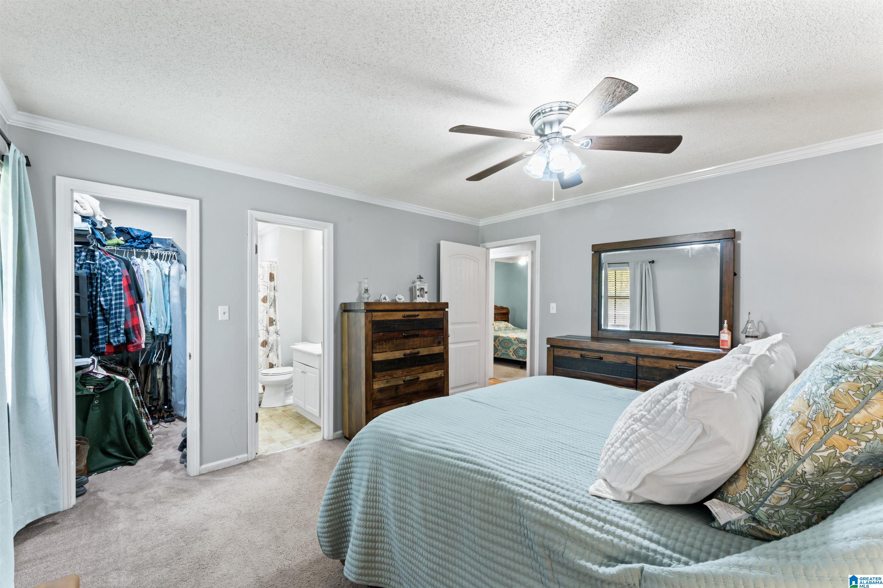 2069 PHILLIPS CIRCLE