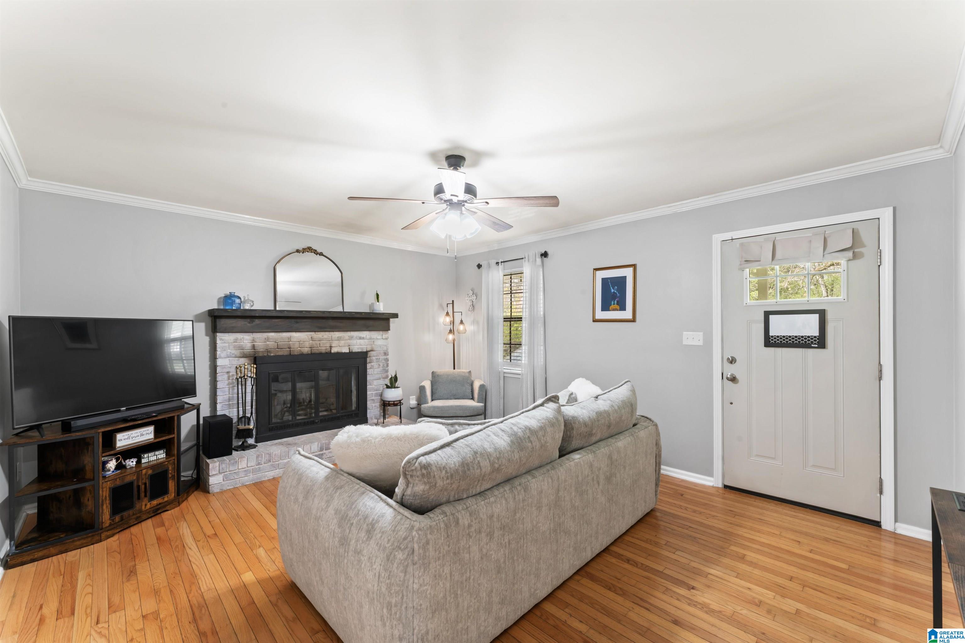 2069 PHILLIPS CIRCLE