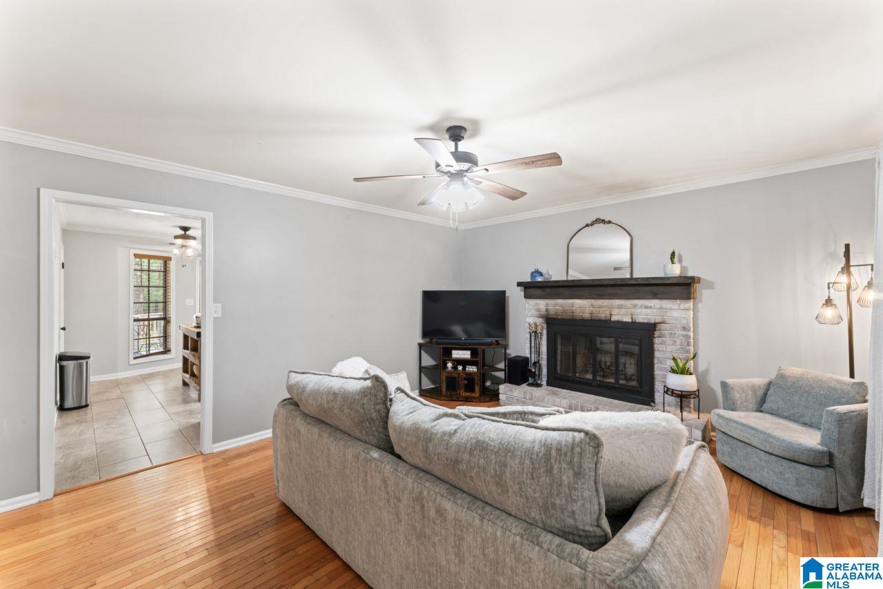 2069 PHILLIPS CIRCLE