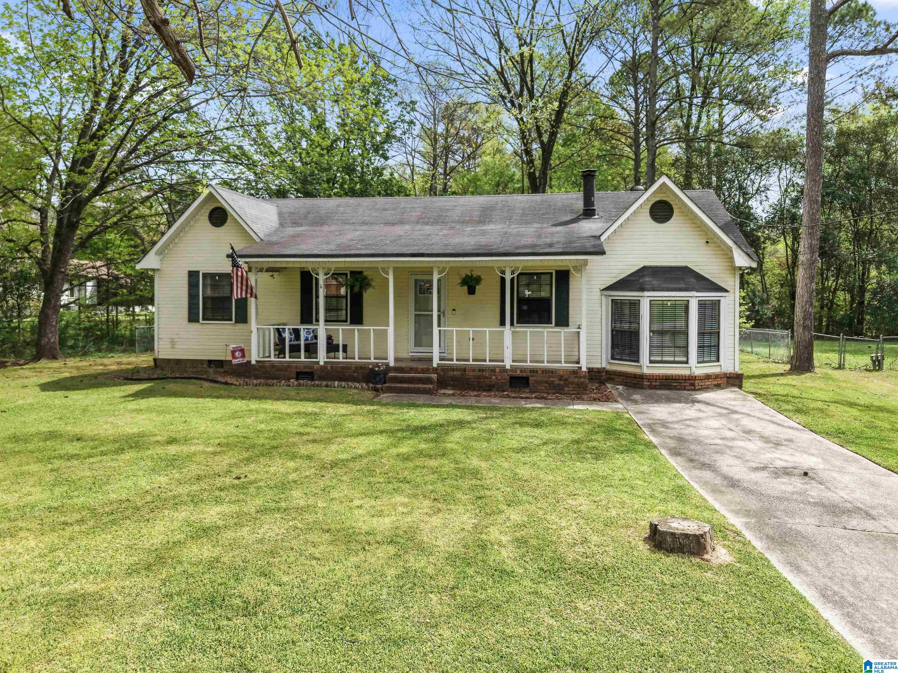 2069 PHILLIPS CIRCLE