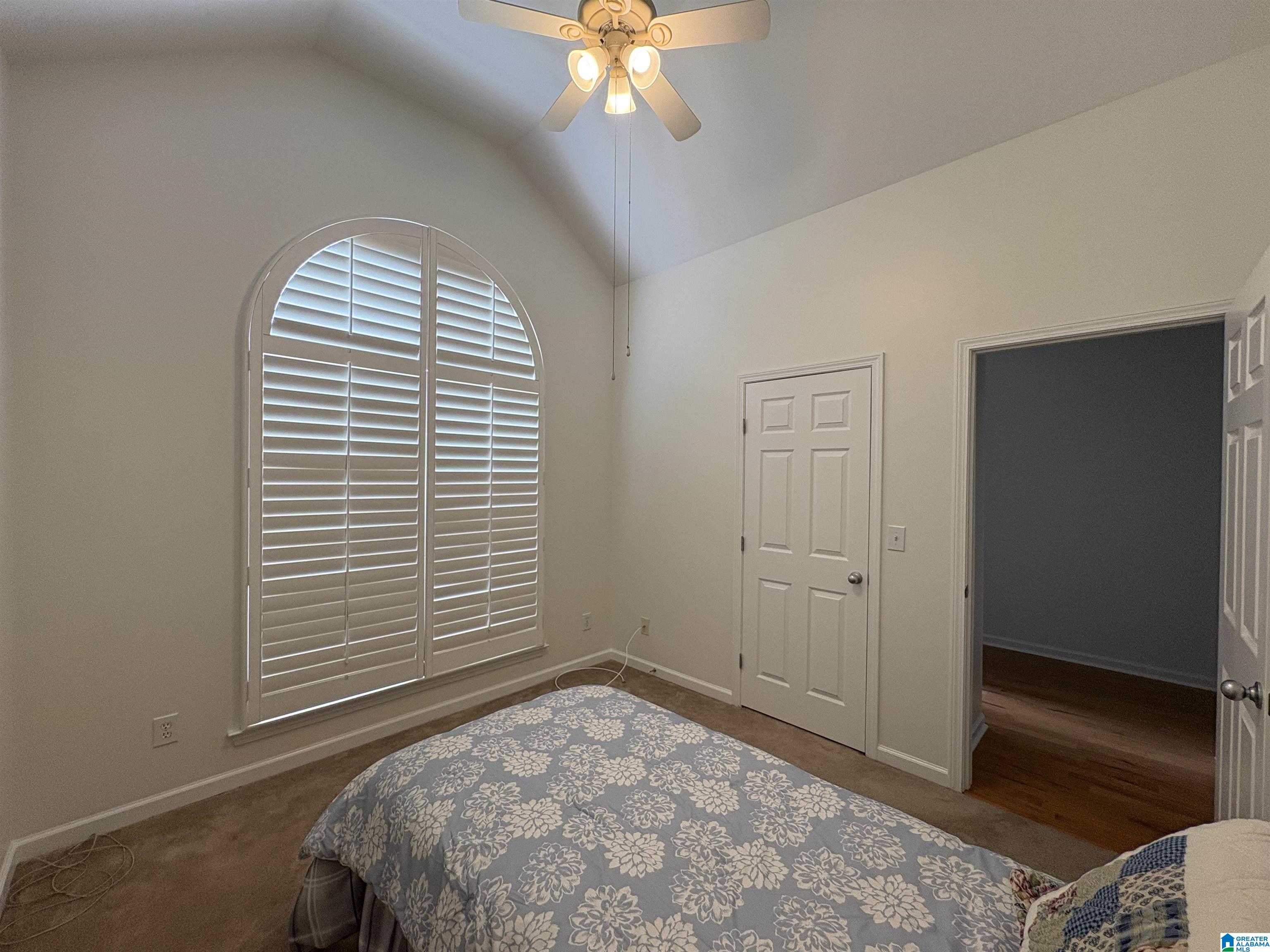 1070 WINDSOR PARKWAY