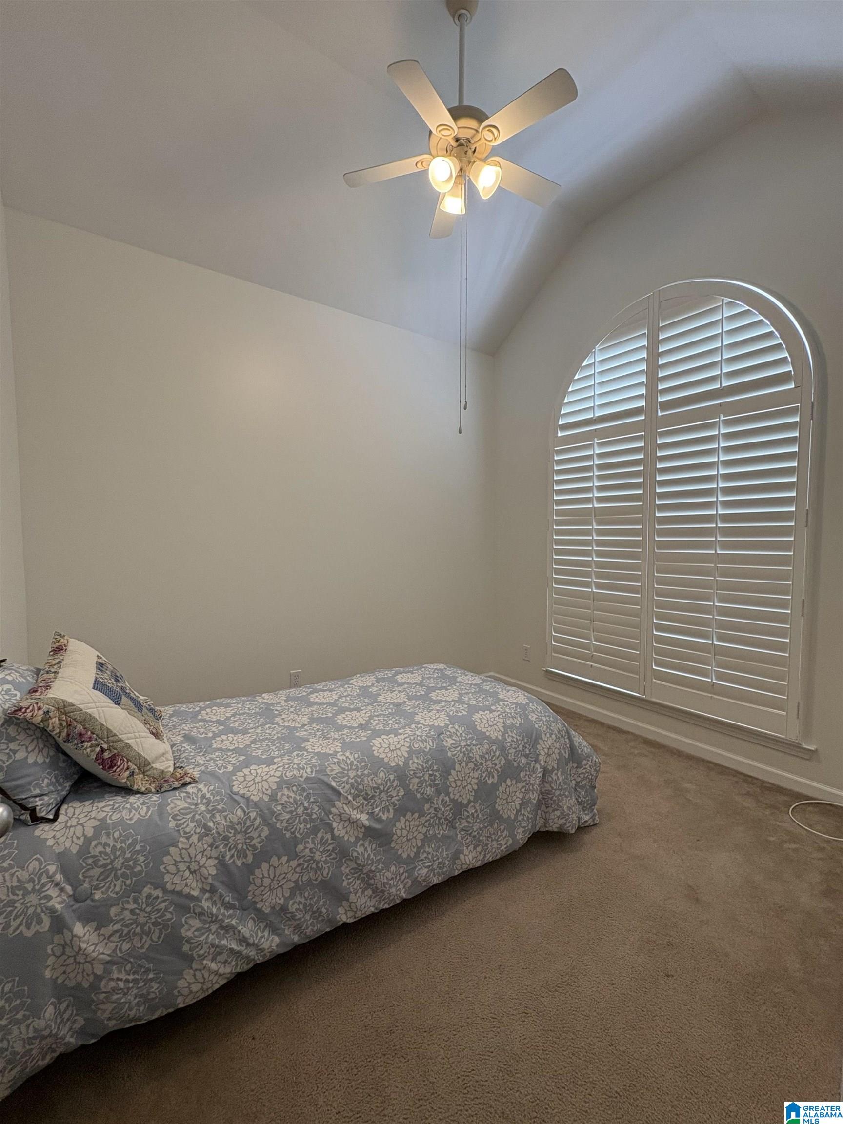 1070 WINDSOR PARKWAY