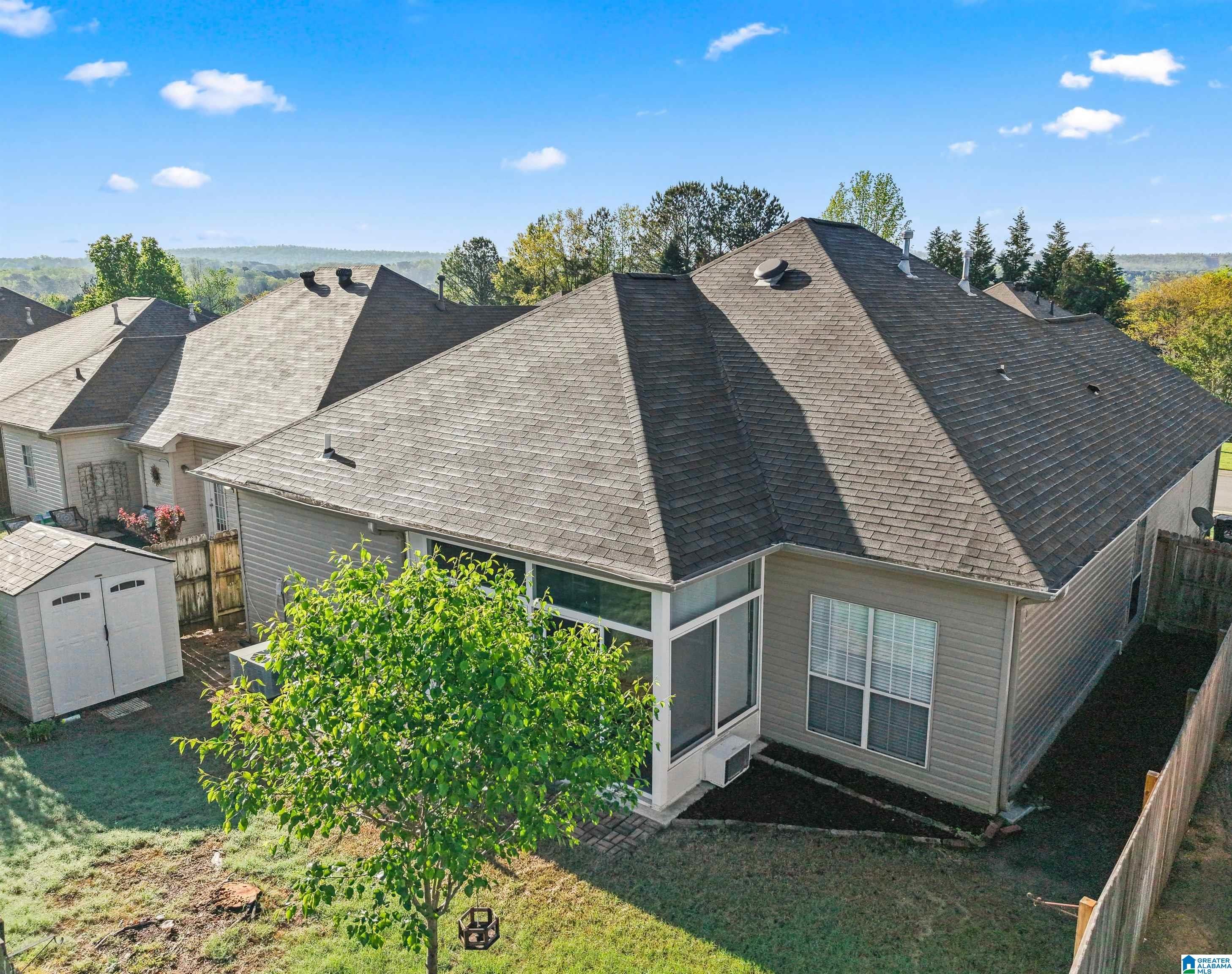 1070 WINDSOR PARKWAY