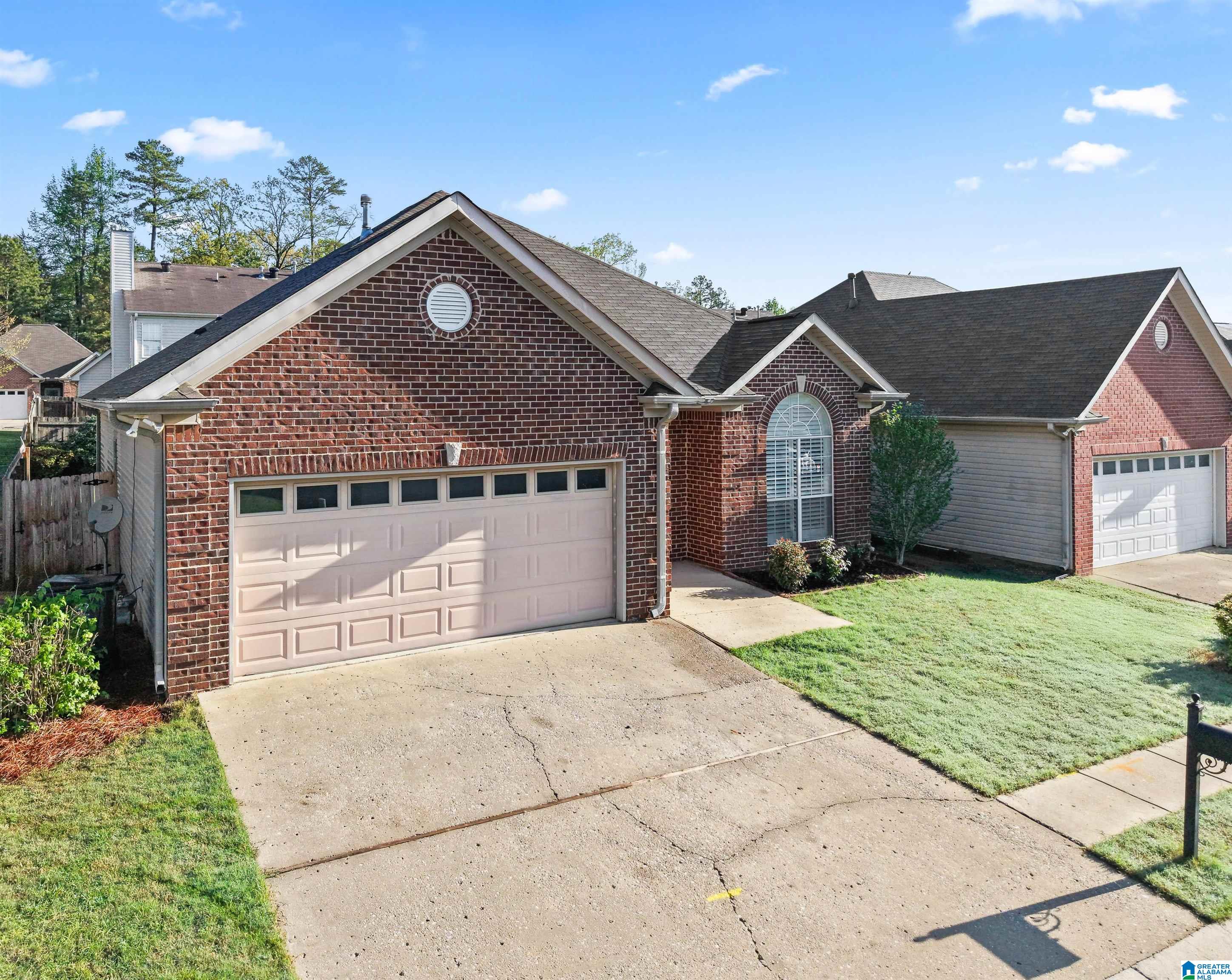 1070 WINDSOR PARKWAY