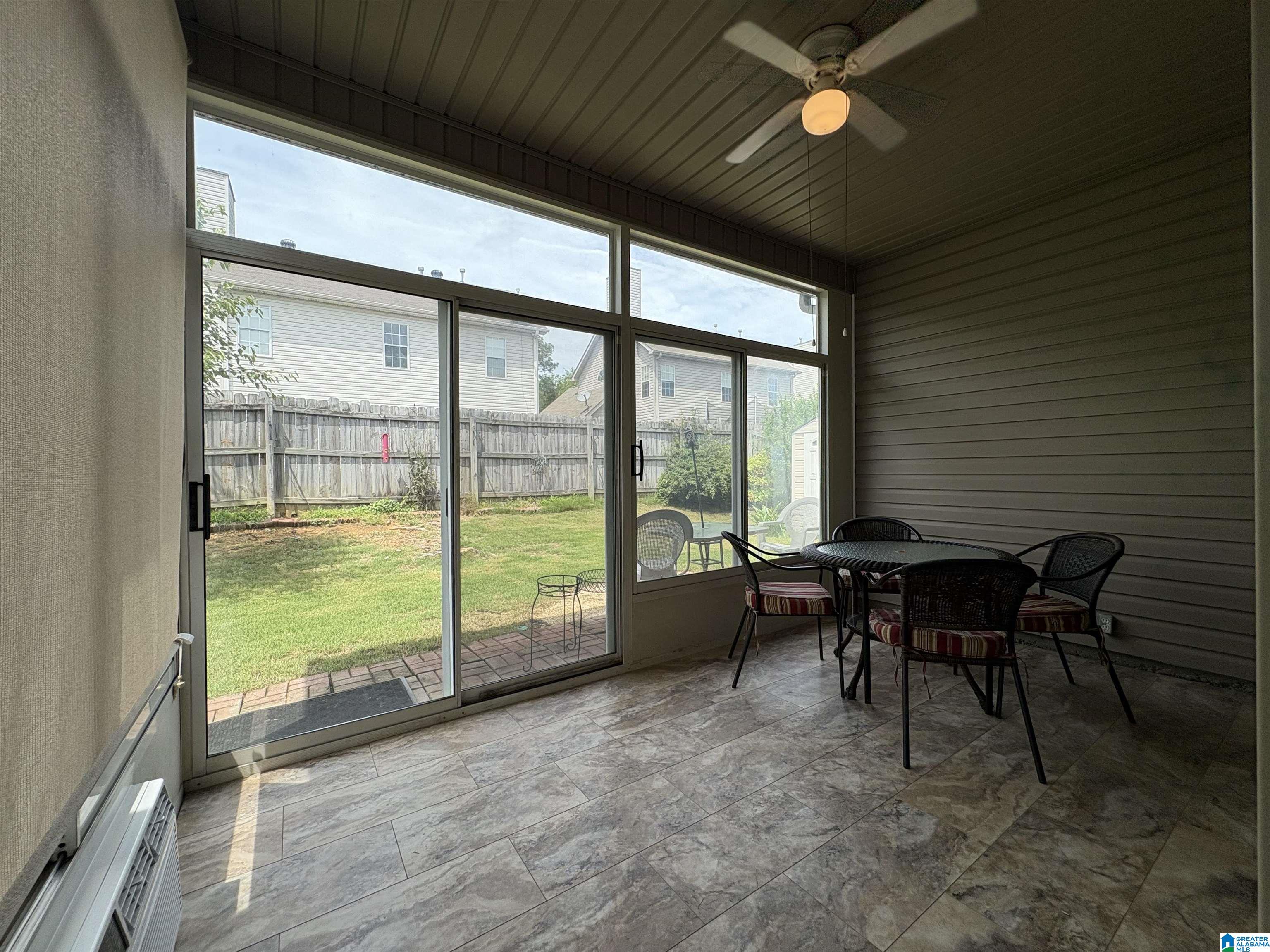 1070 WINDSOR PARKWAY