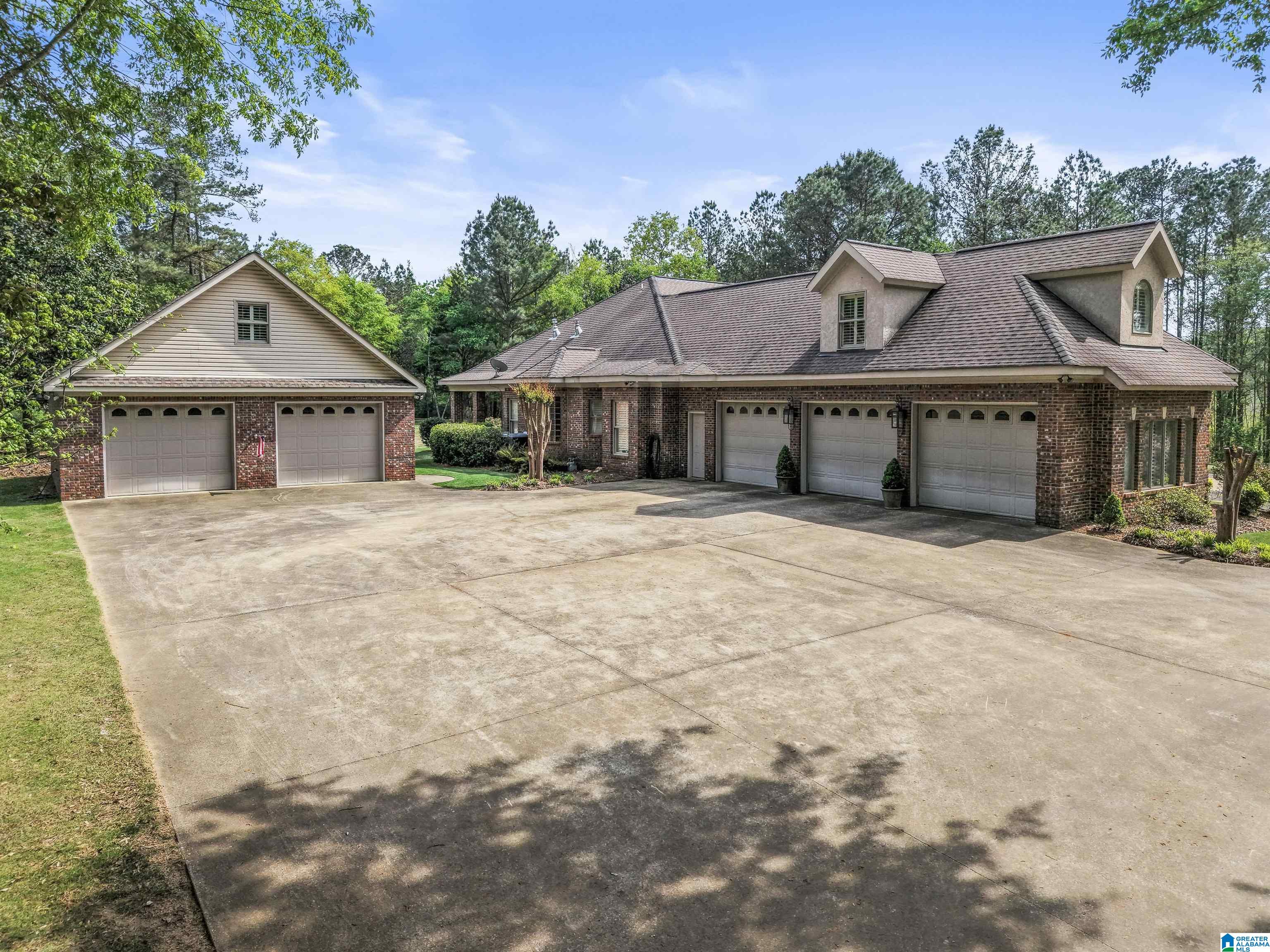 999 MELEAH DRIVE