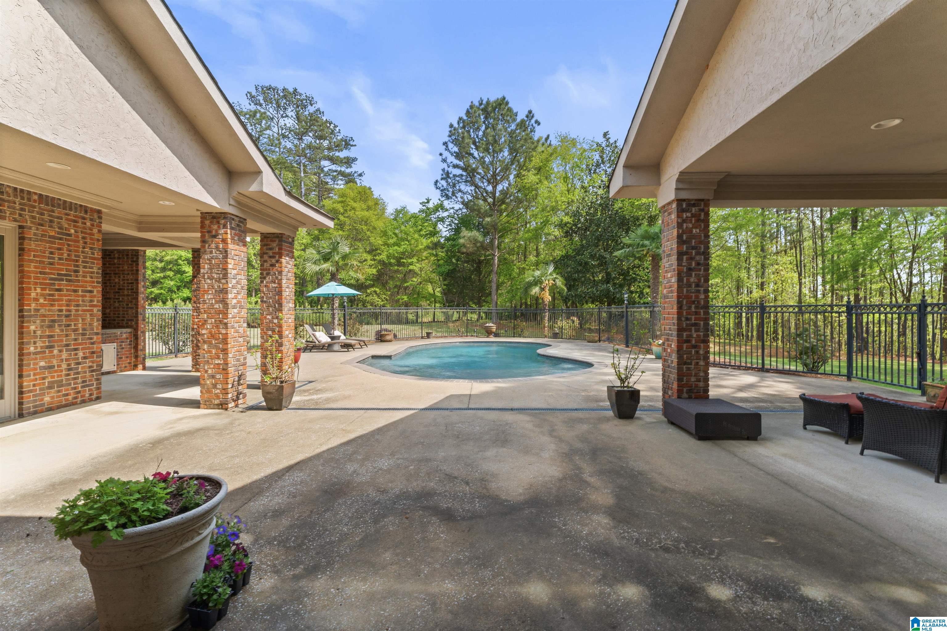 999 MELEAH DRIVE