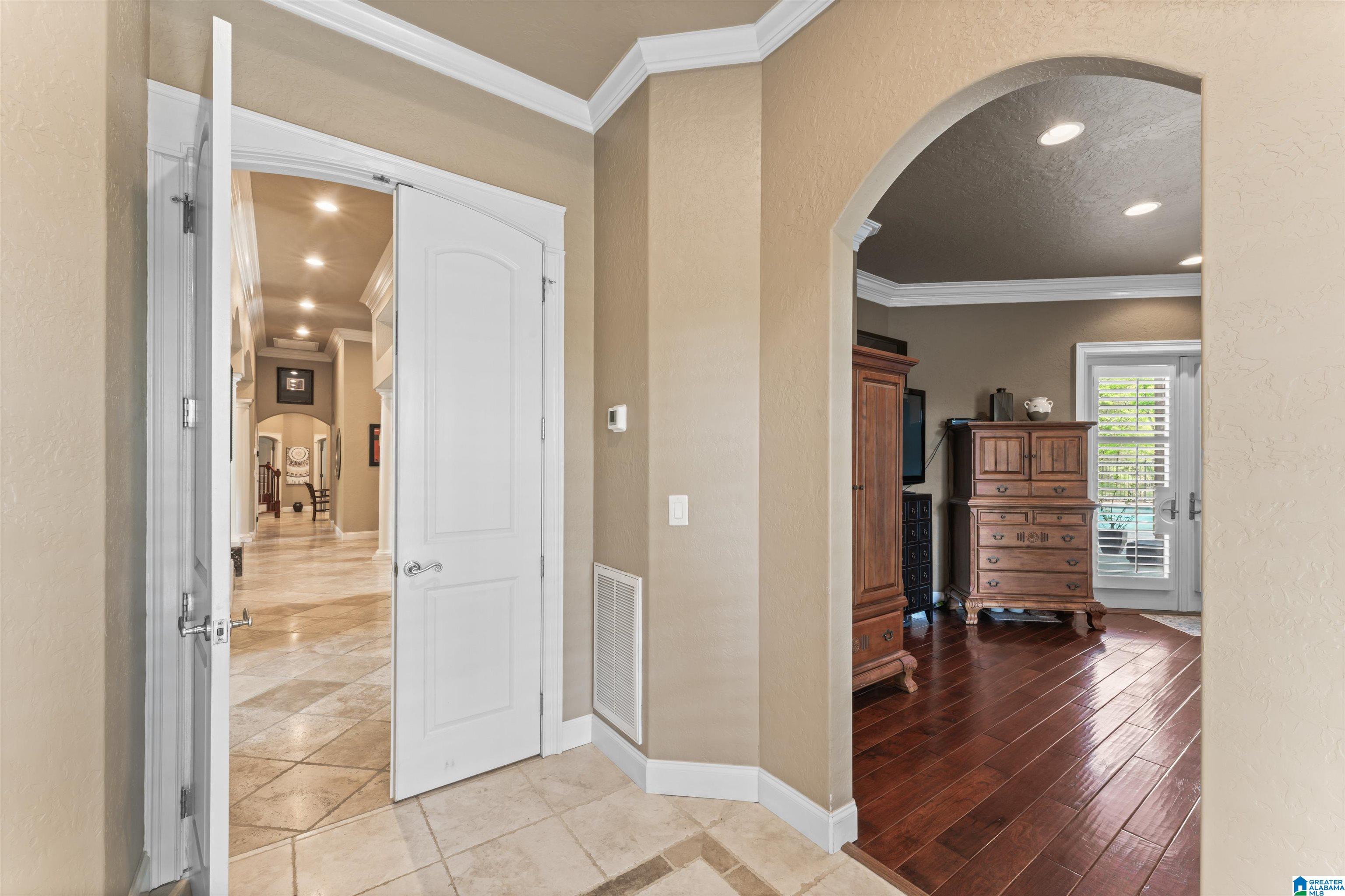 999 MELEAH DRIVE