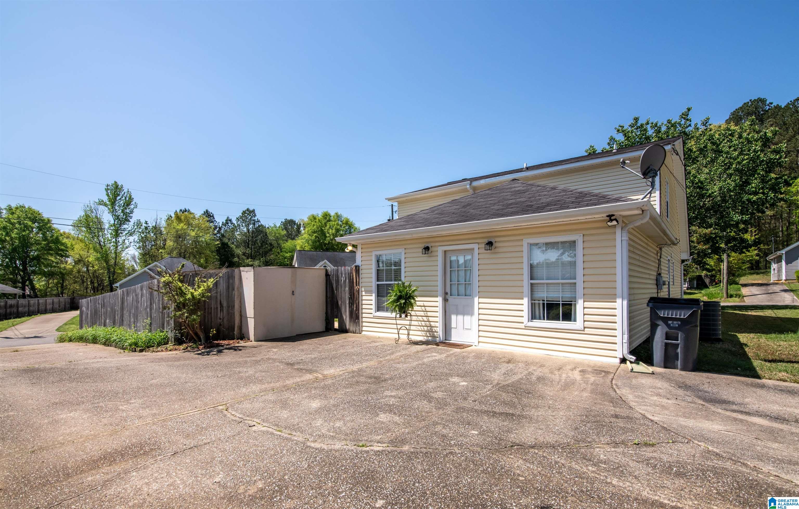 2051 PLANTATION PARKWAY