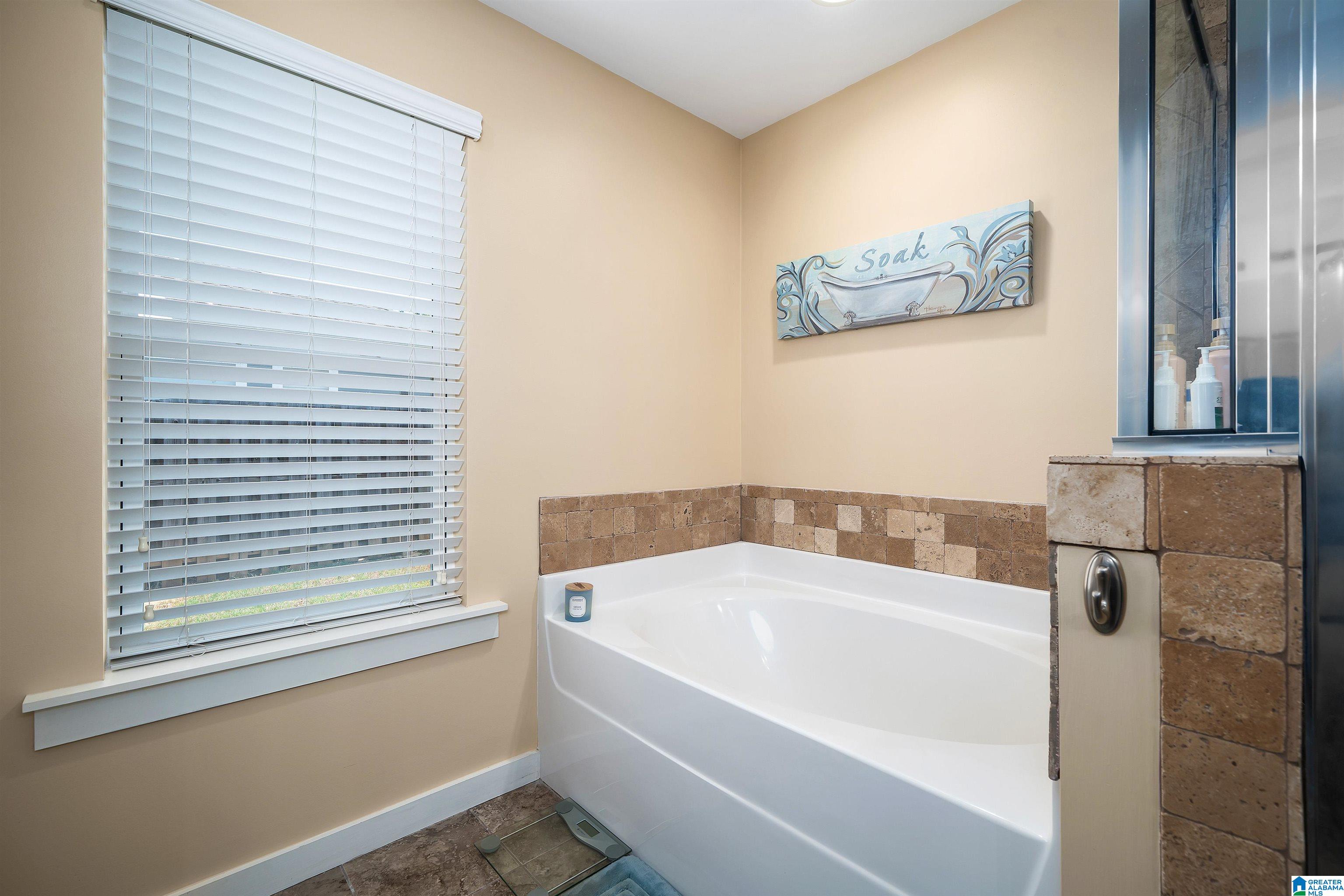 4132 GARDENIA LANE