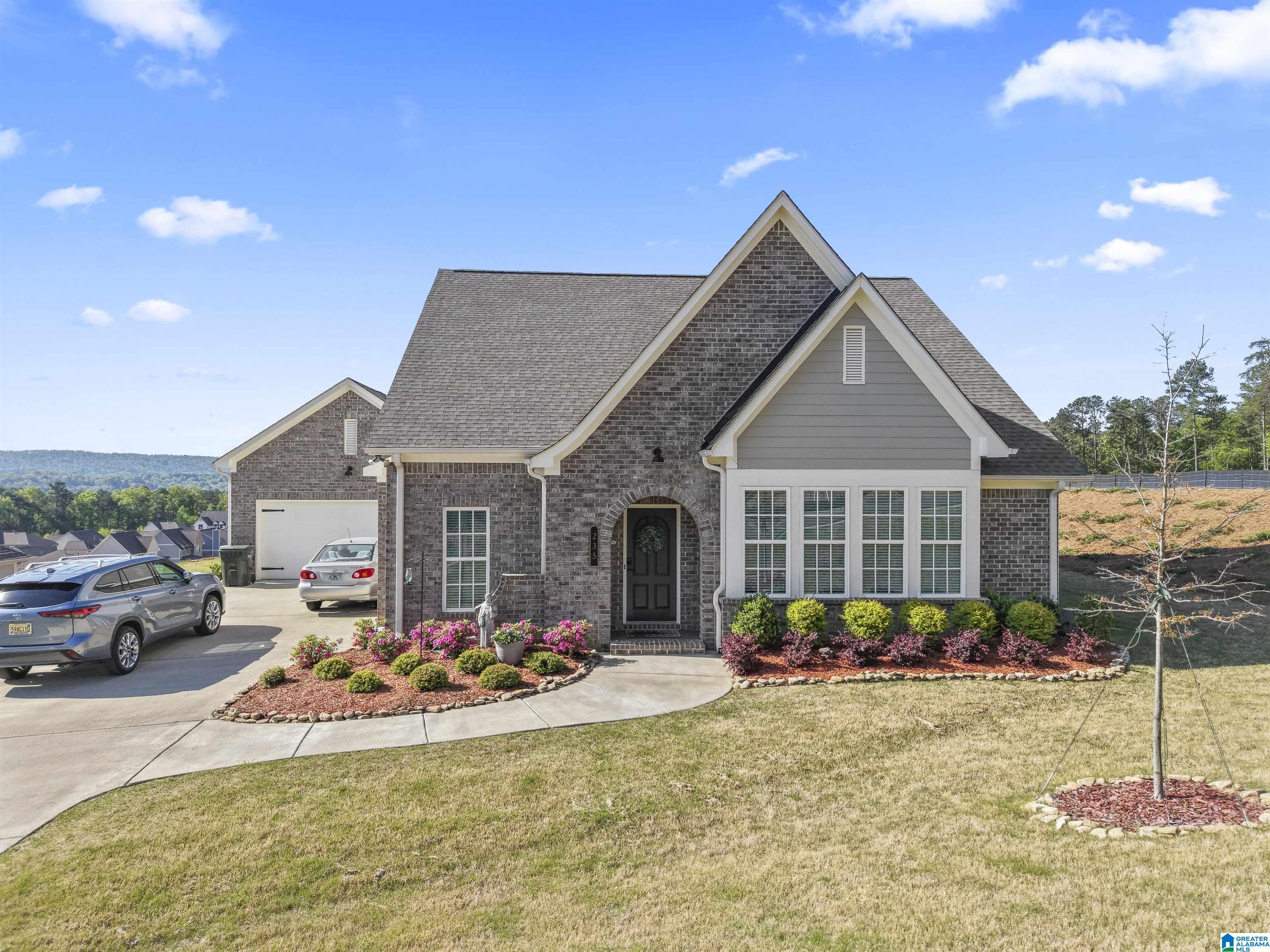235 OAK HILL LANE
