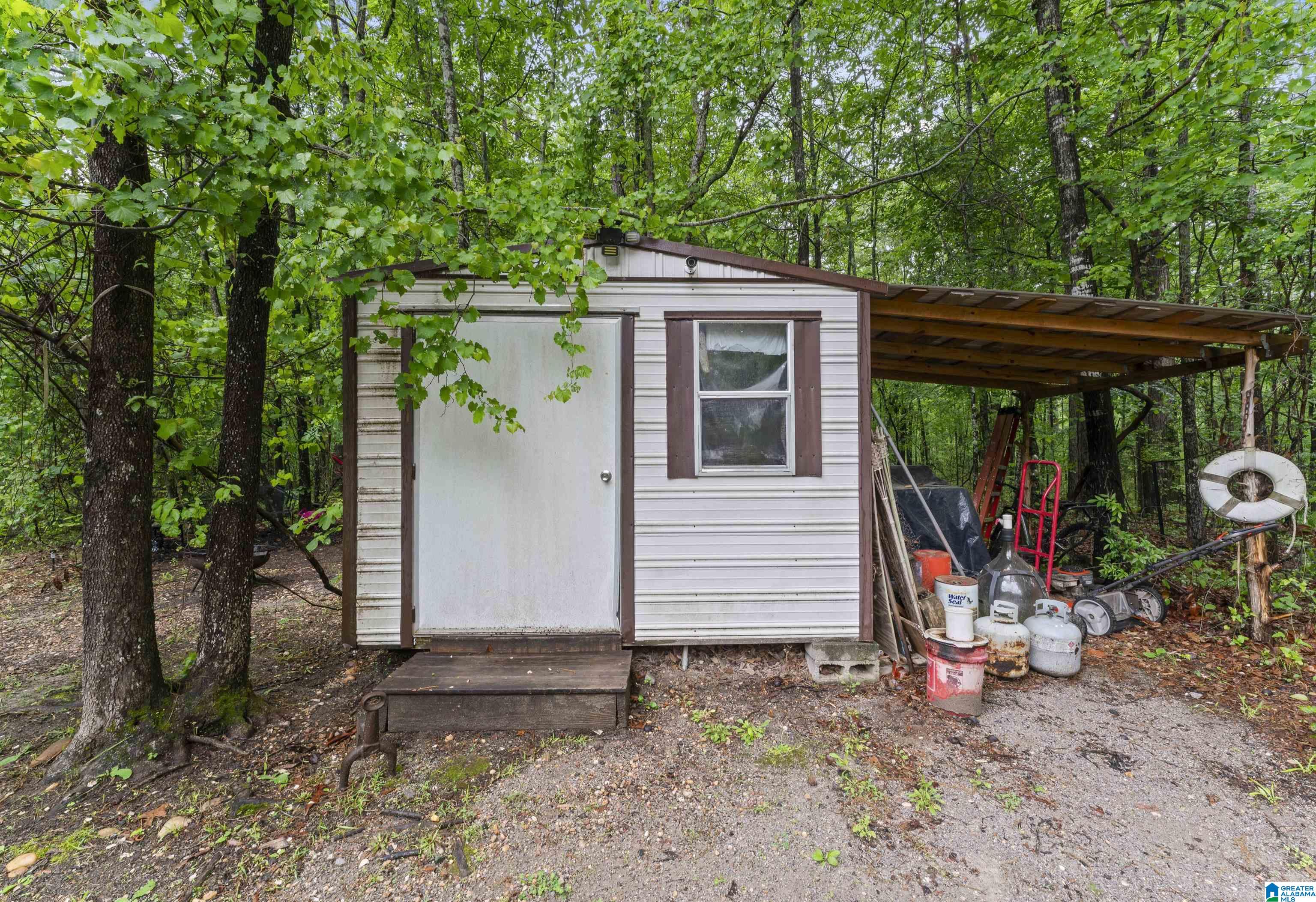 16776 HIGHWAY 42