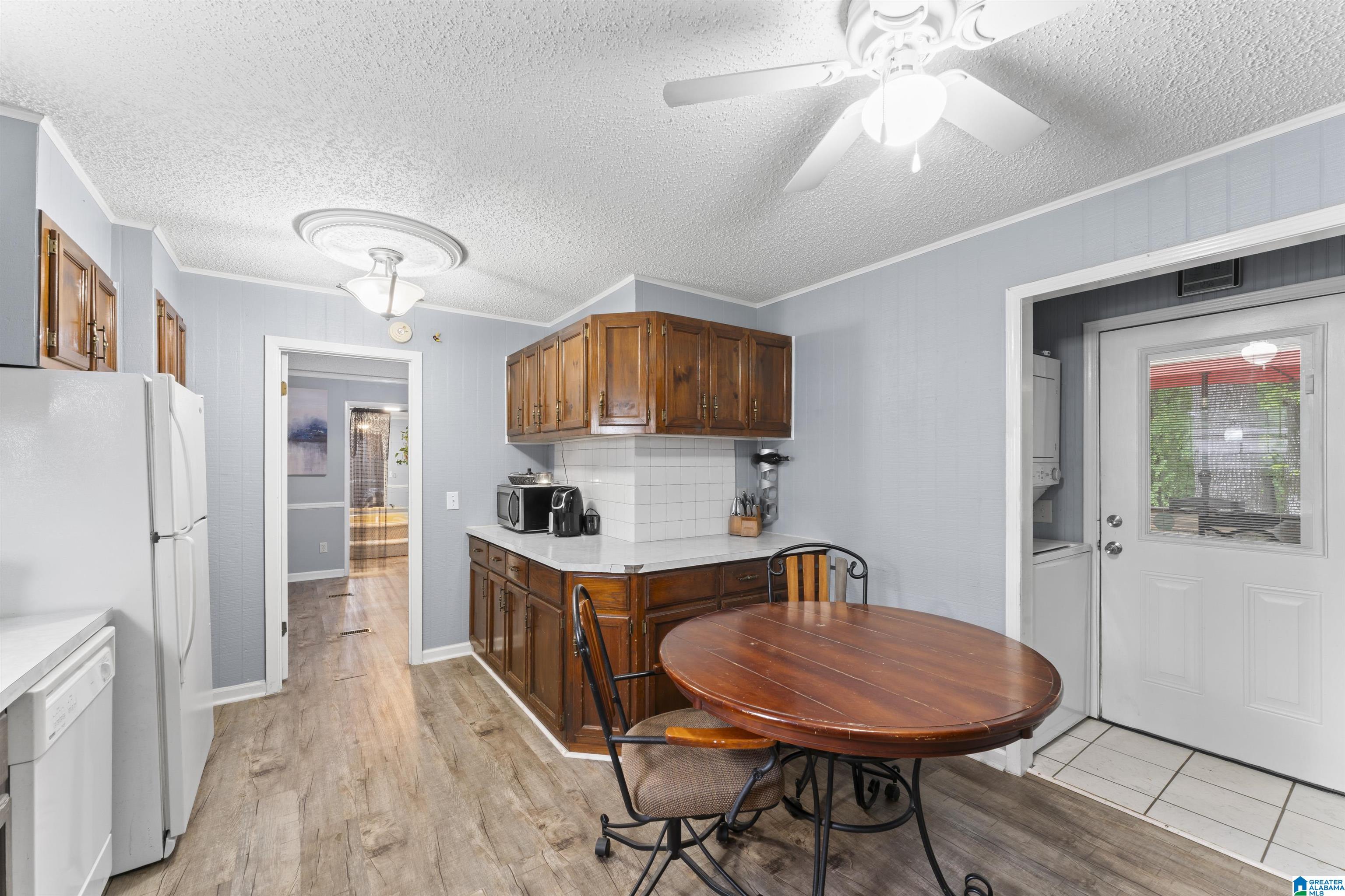 16776 HIGHWAY 42