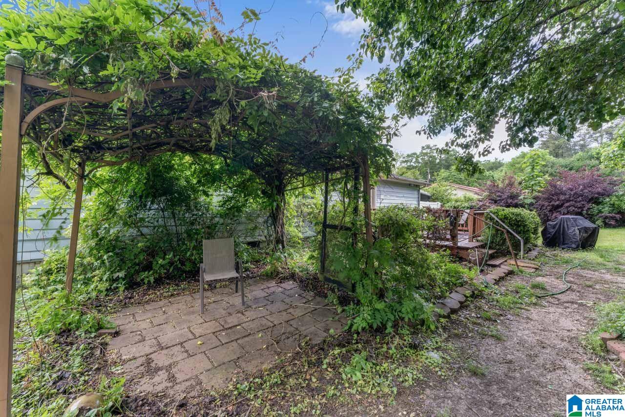 51 HICKORY DRIVE
