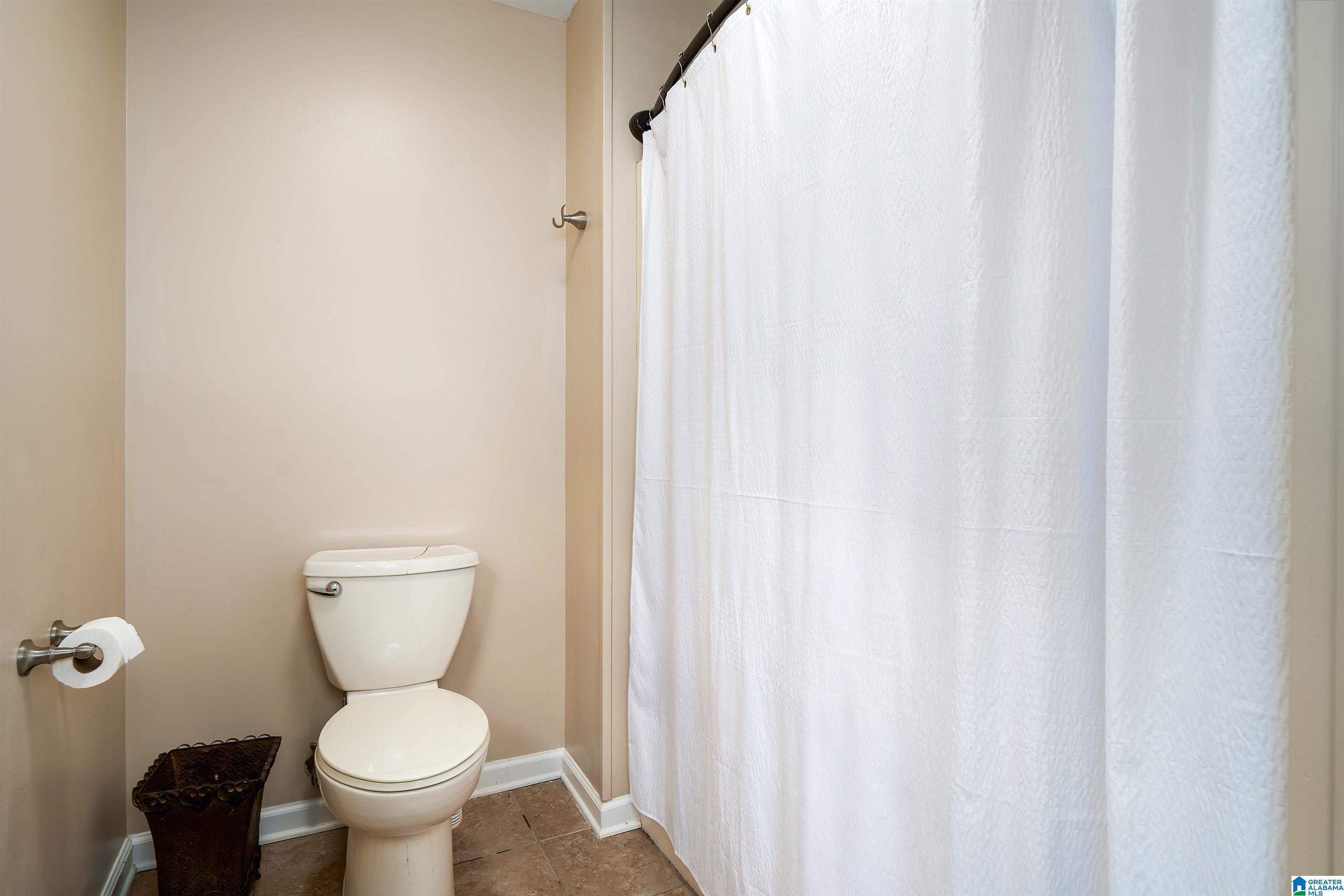 9077 HORSE TRAIL LANE