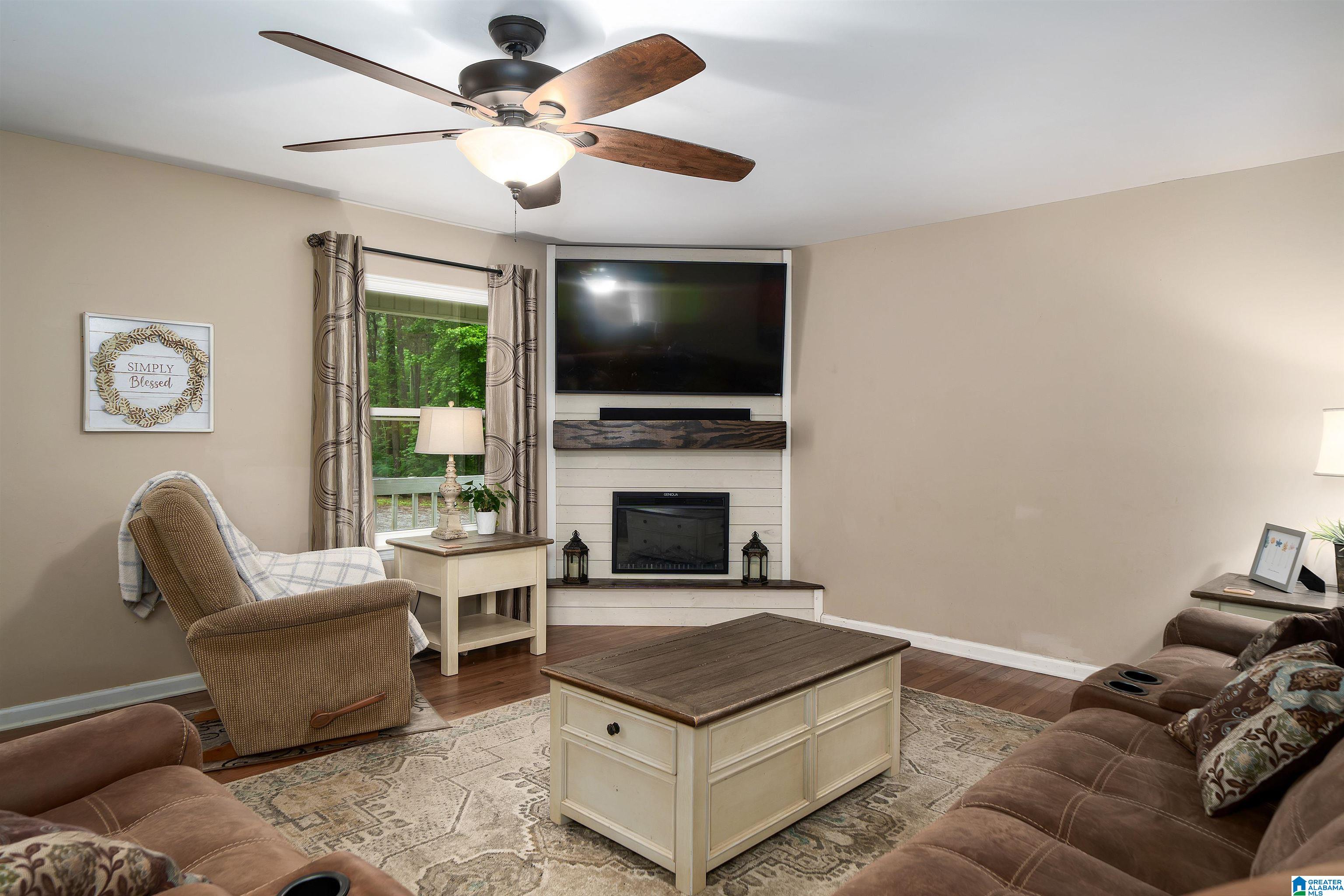 9077 HORSE TRAIL LANE