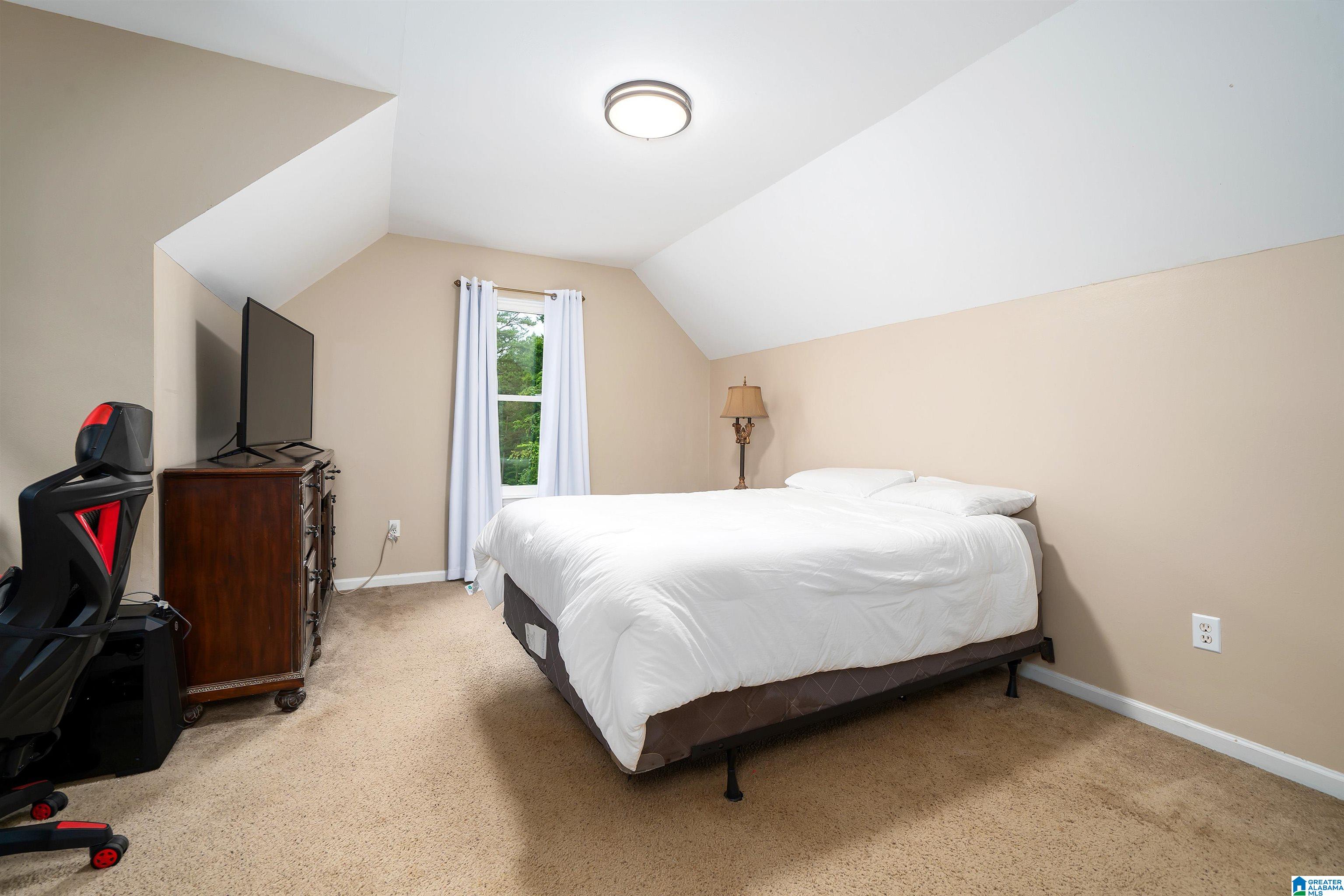 9077 HORSE TRAIL LANE