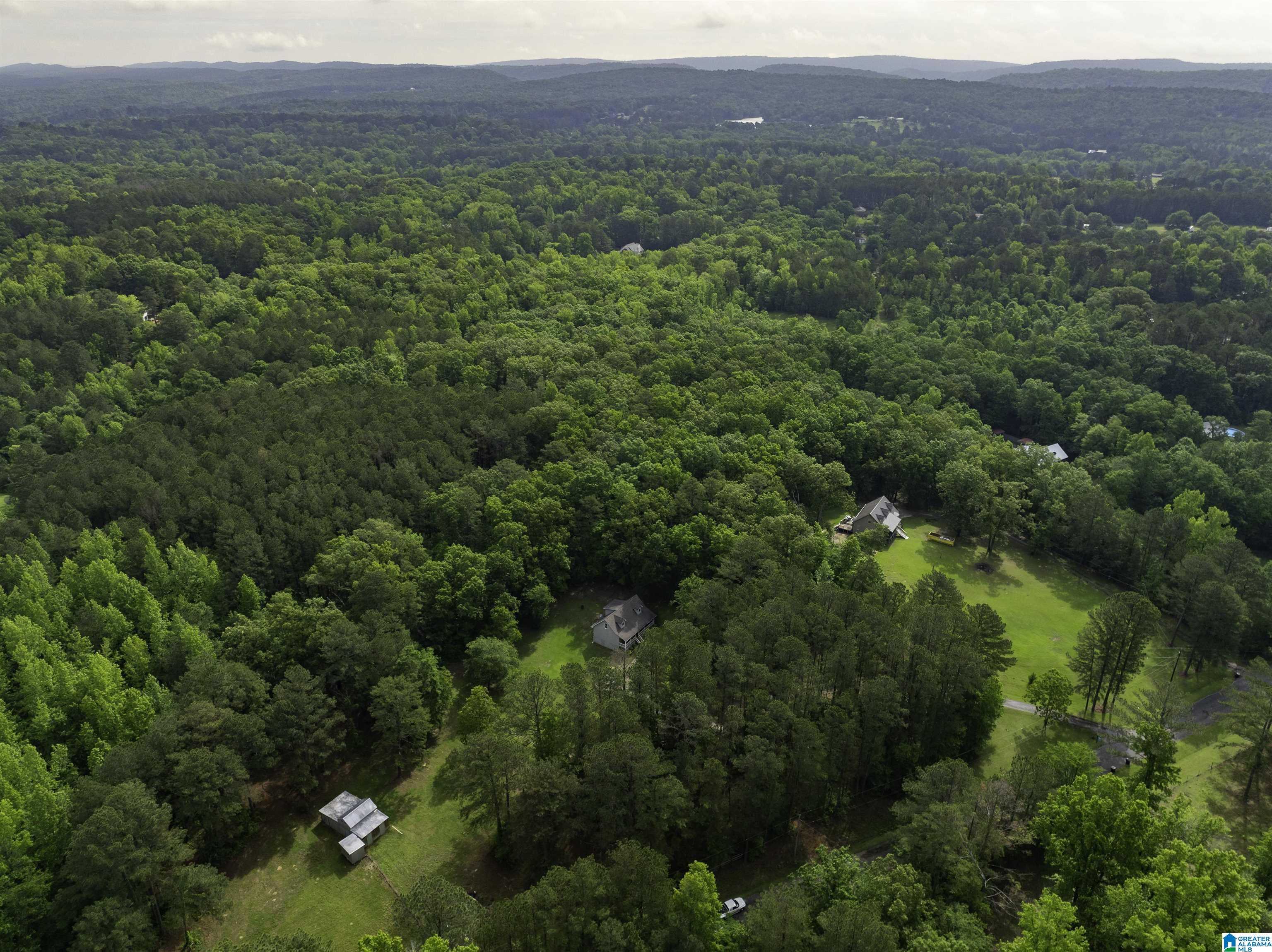 9077 HORSE TRAIL LANE