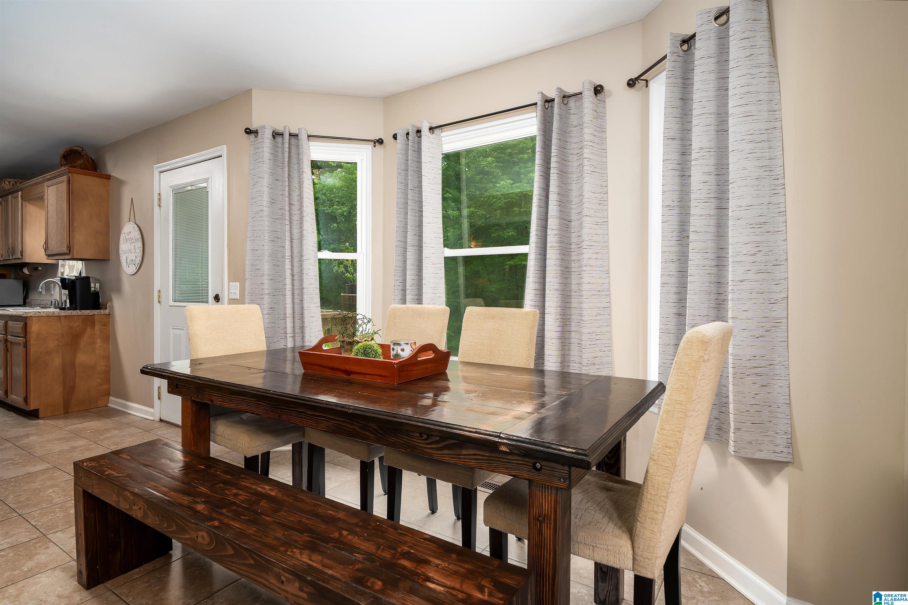 9077 HORSE TRAIL LANE