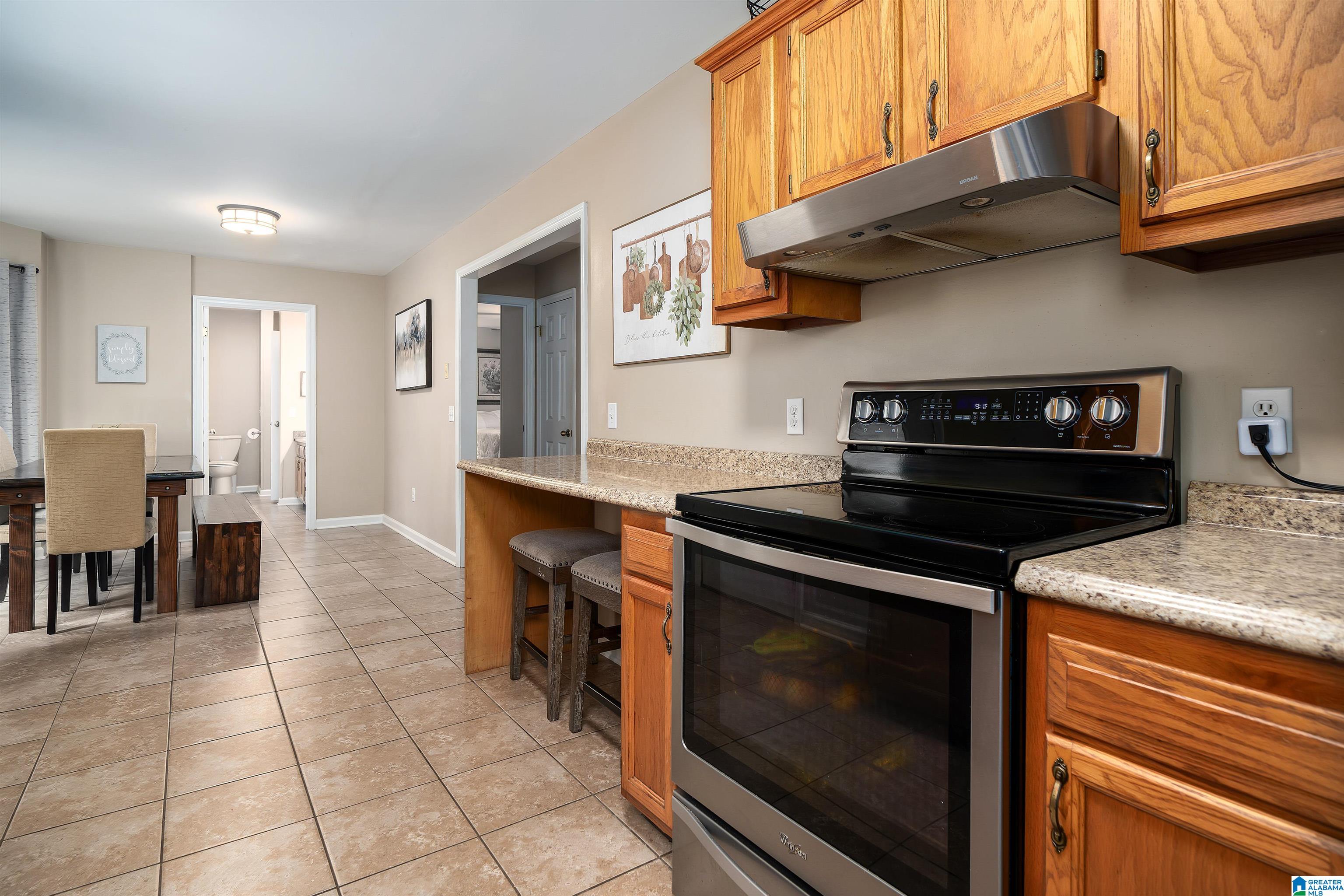 9077 HORSE TRAIL LANE