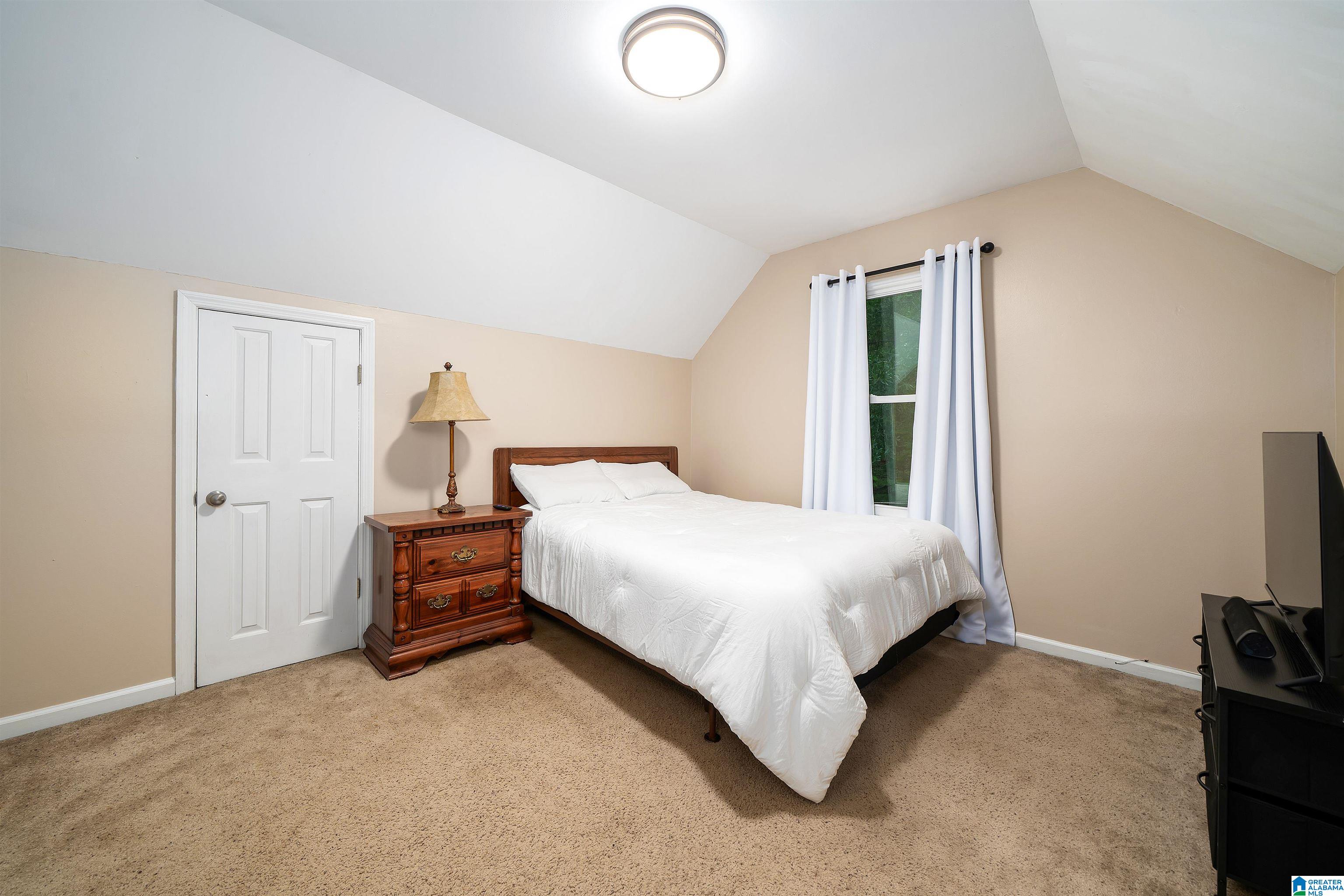 9077 HORSE TRAIL LANE