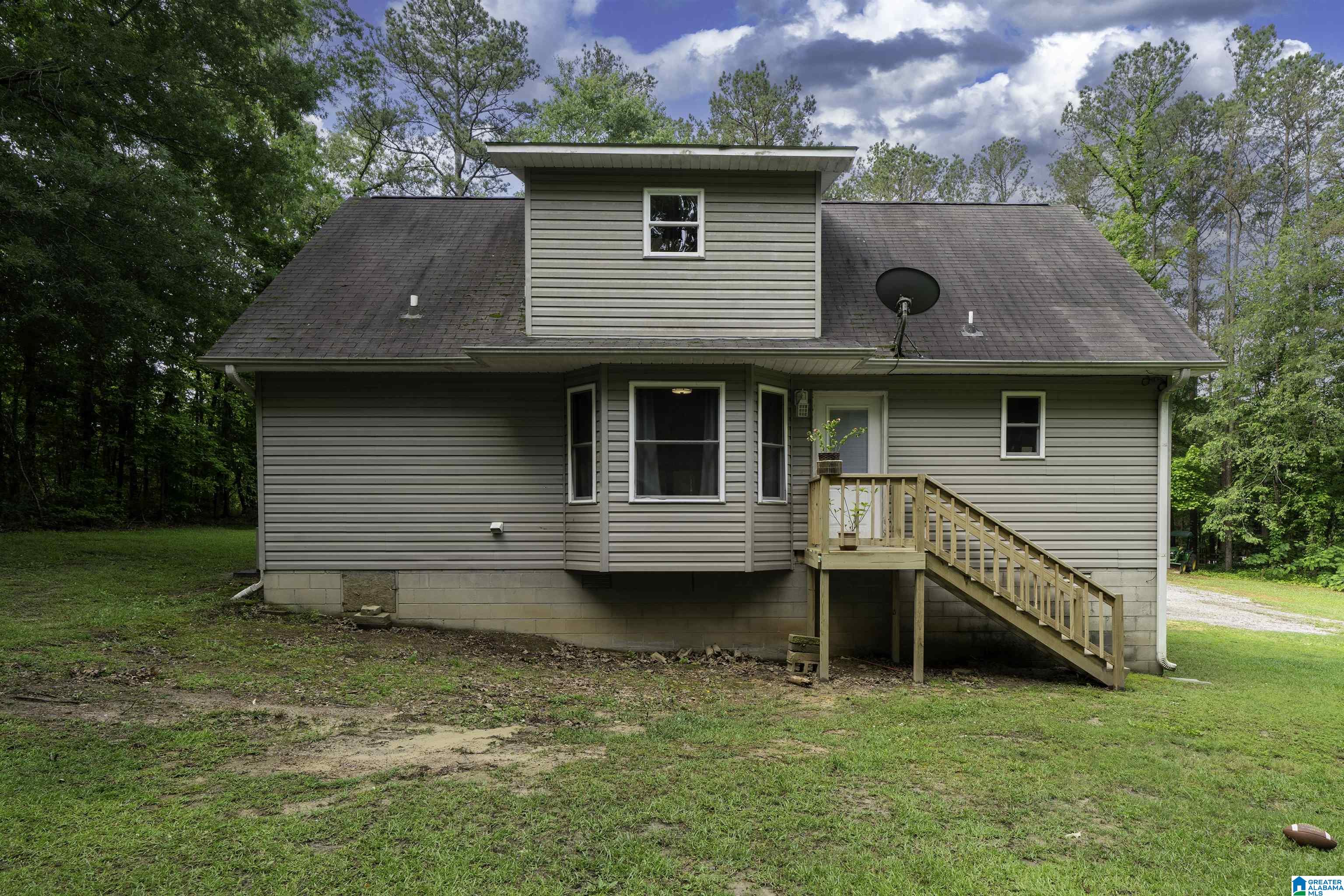 9077 HORSE TRAIL LANE