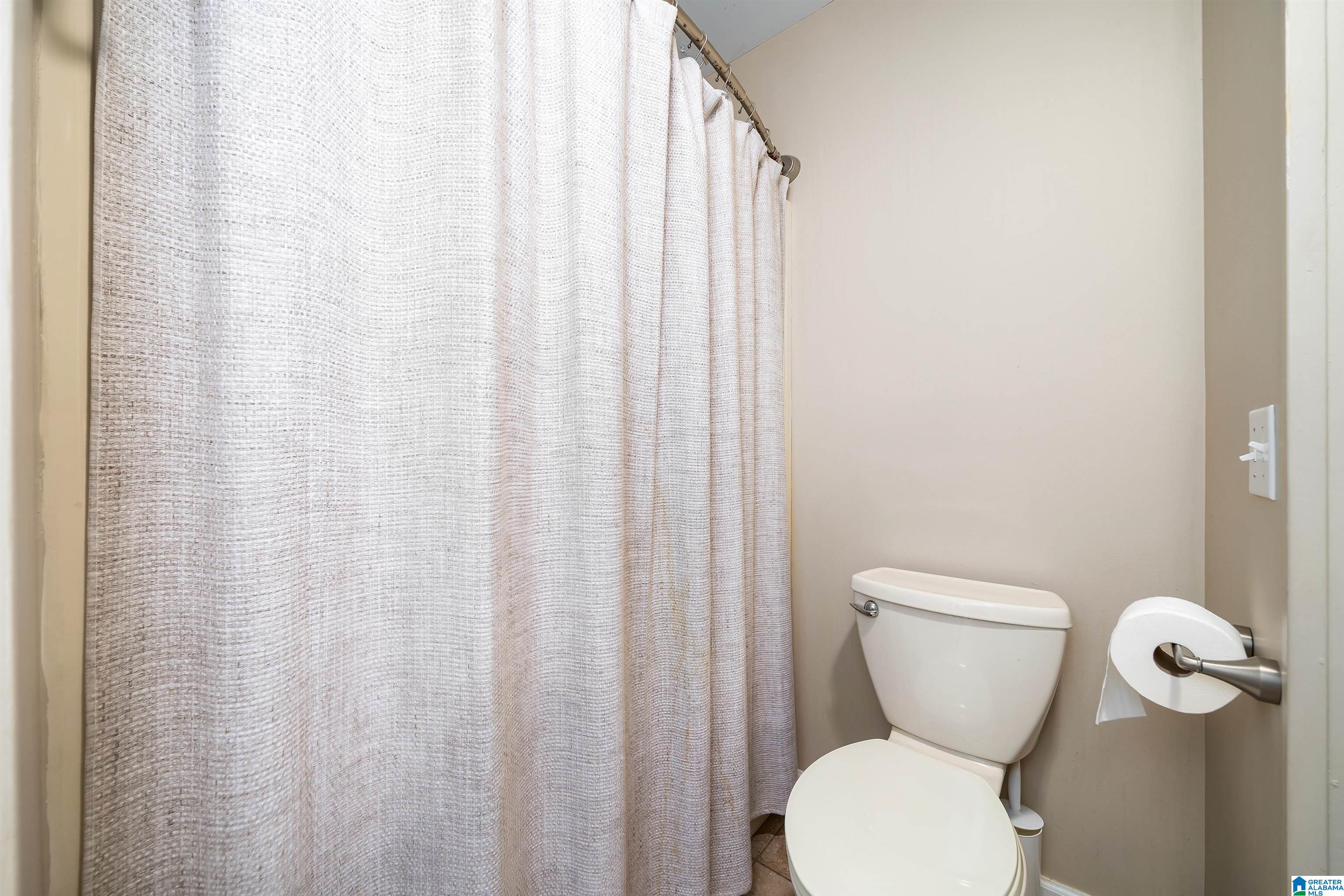 9077 HORSE TRAIL LANE