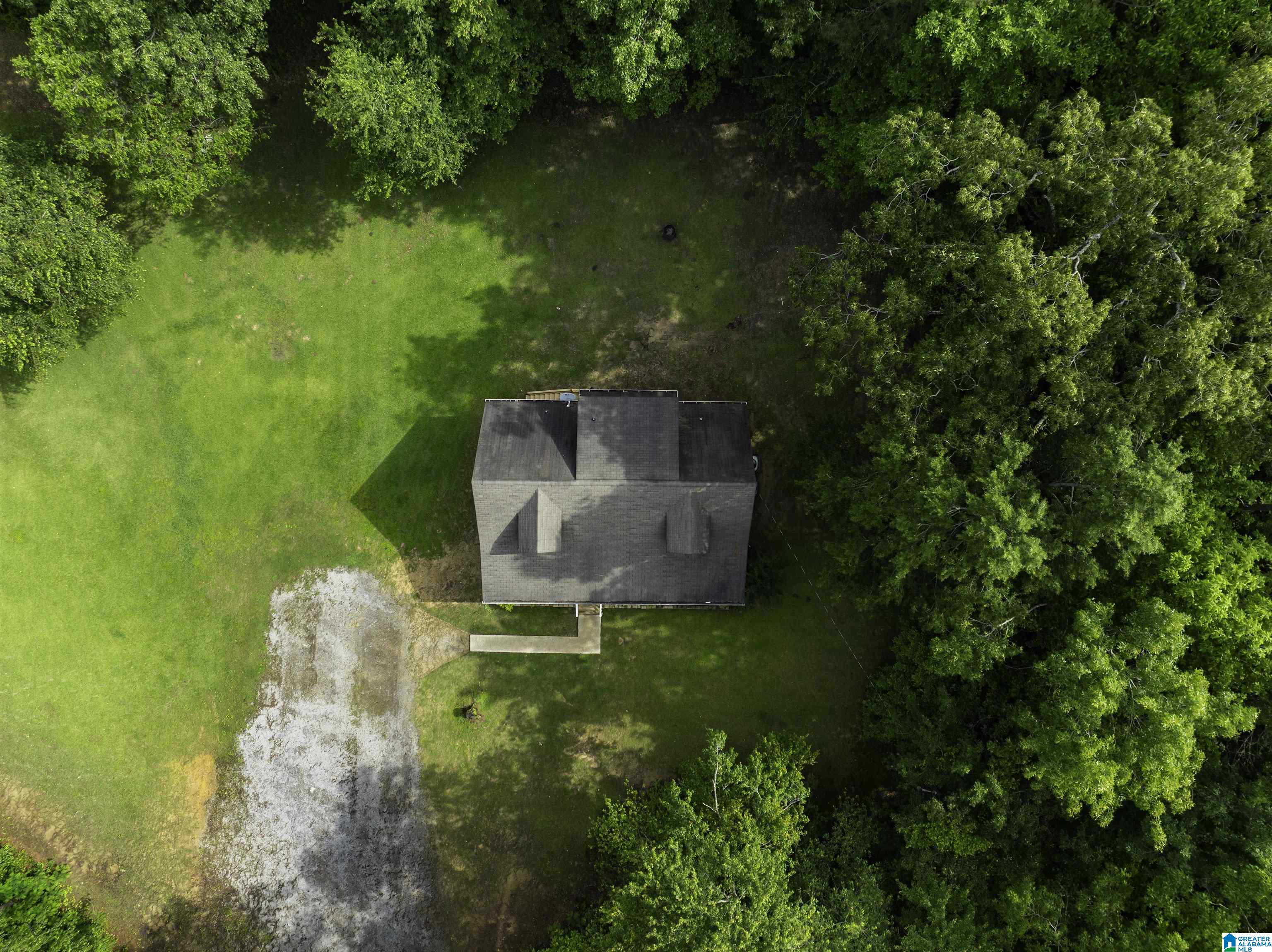 9077 HORSE TRAIL LANE