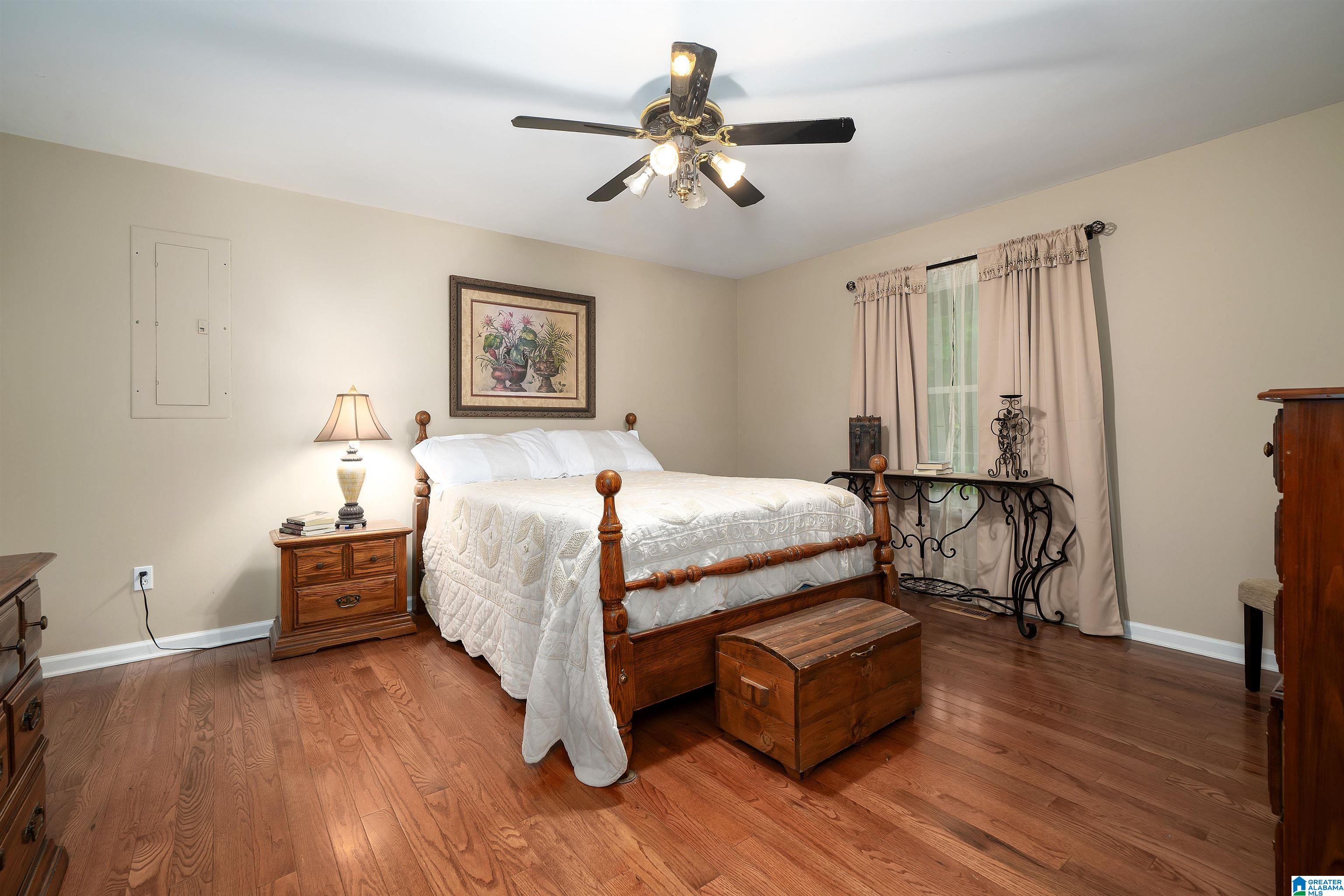 9077 HORSE TRAIL LANE