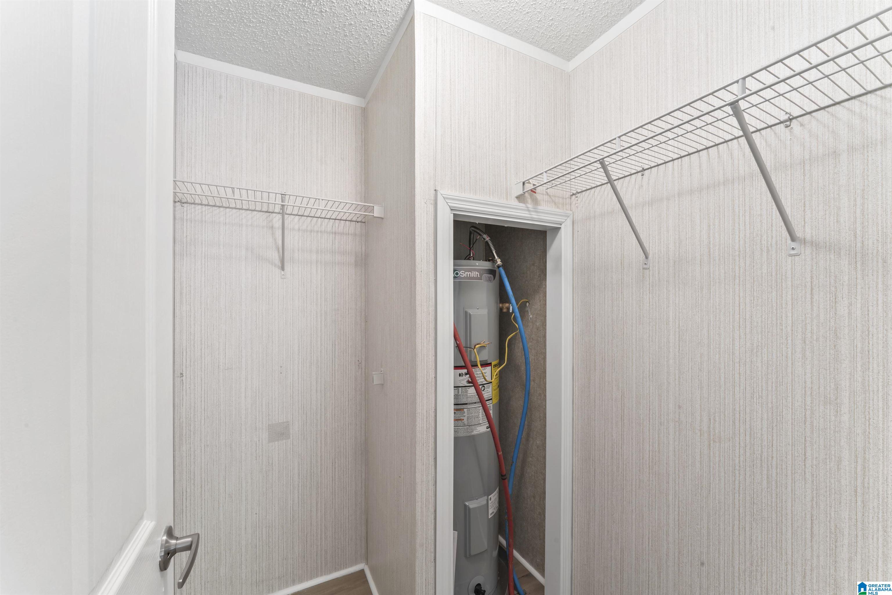 472 MOUNTAIN TERRACE