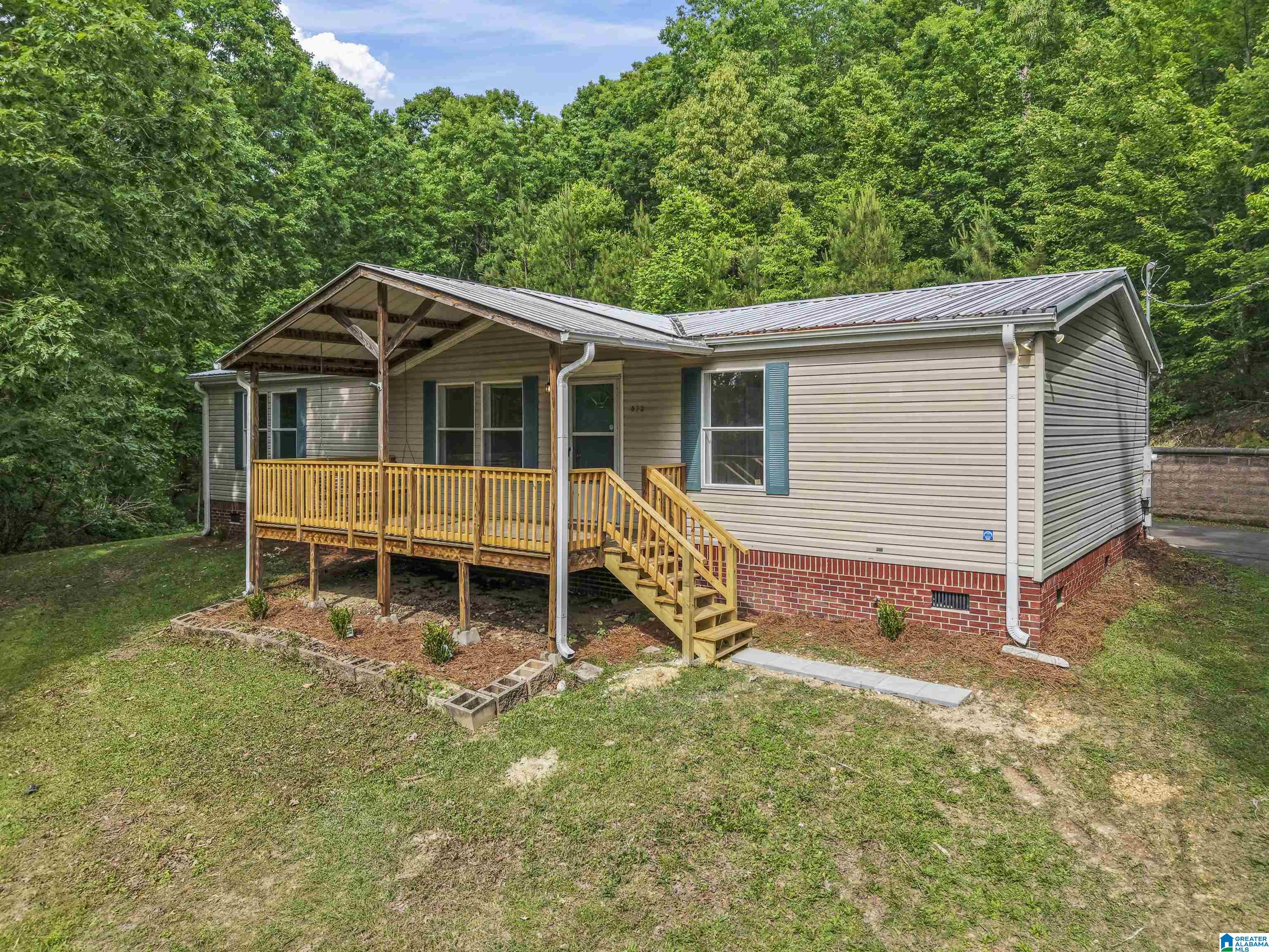 472 MOUNTAIN TERRACE
