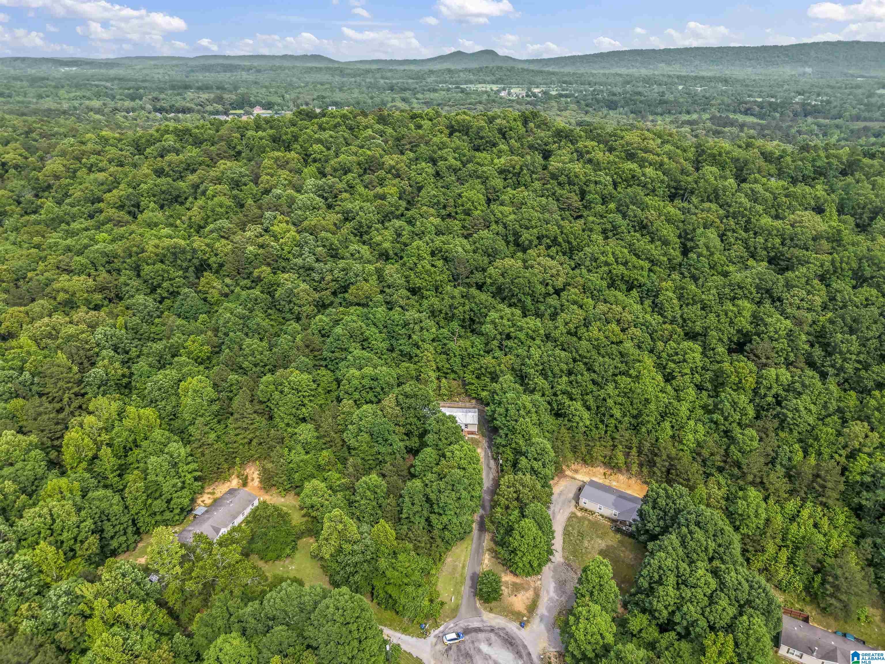 472 MOUNTAIN TERRACE