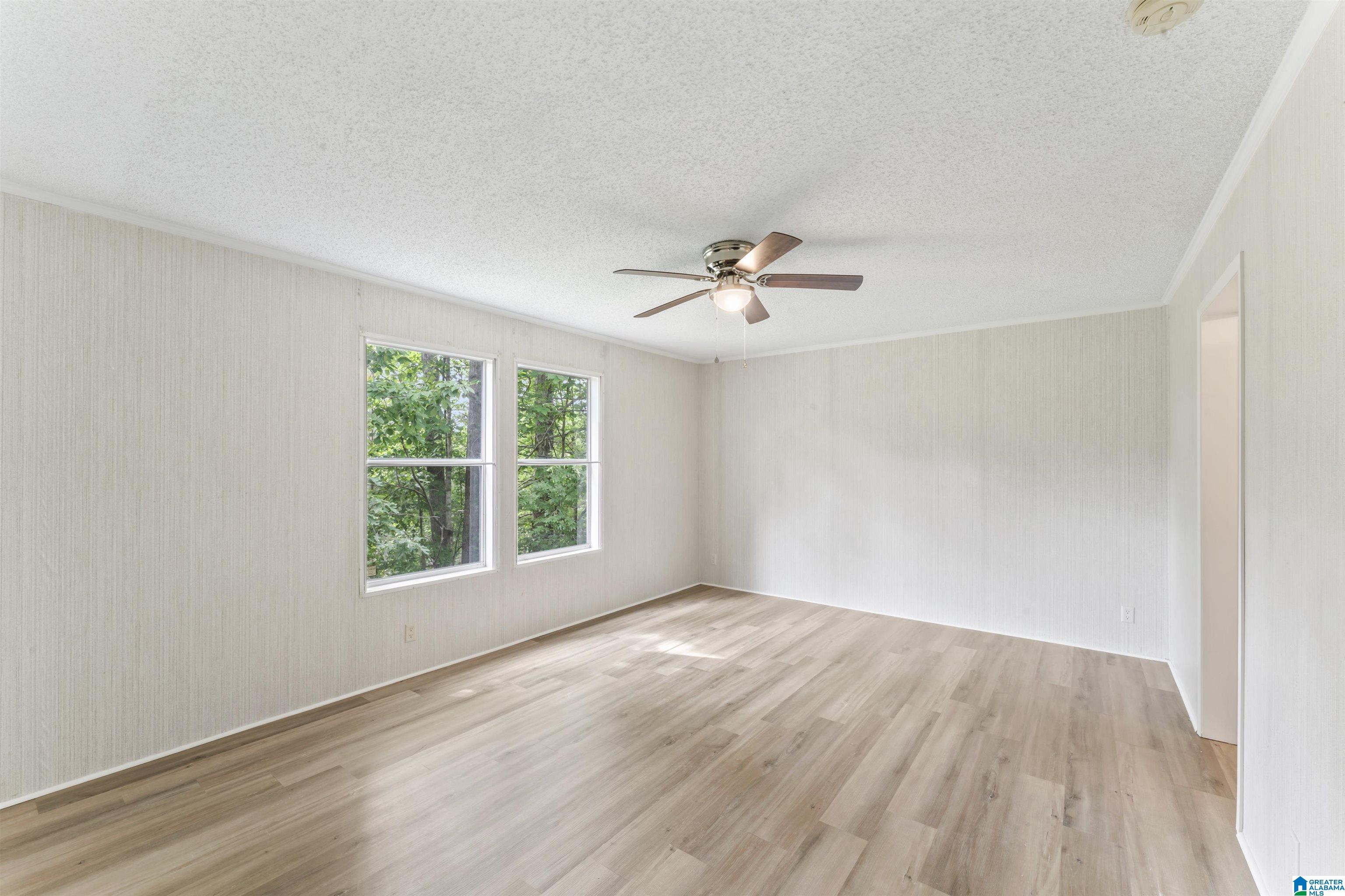 472 MOUNTAIN TERRACE