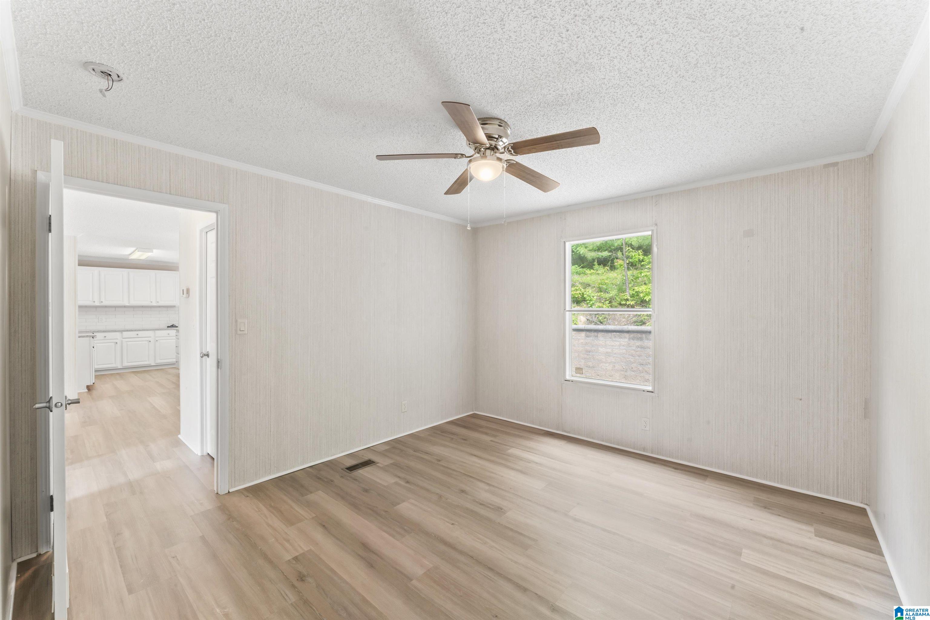 472 MOUNTAIN TERRACE