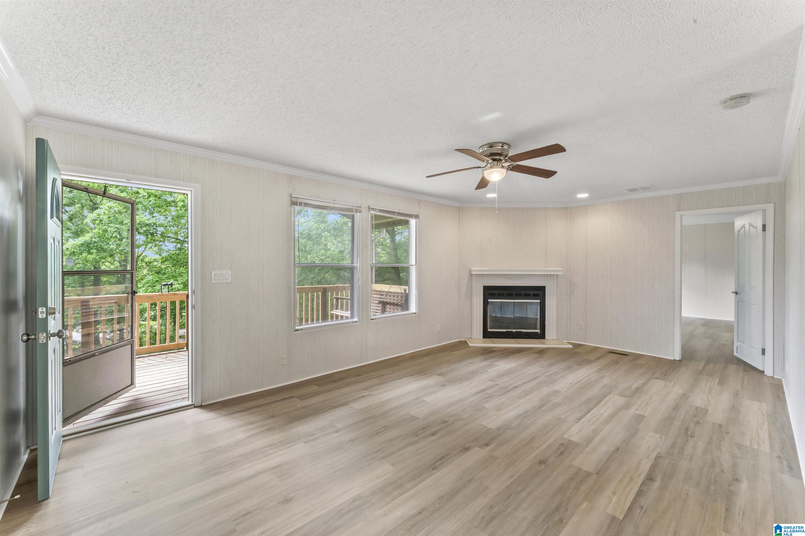 472 MOUNTAIN TERRACE