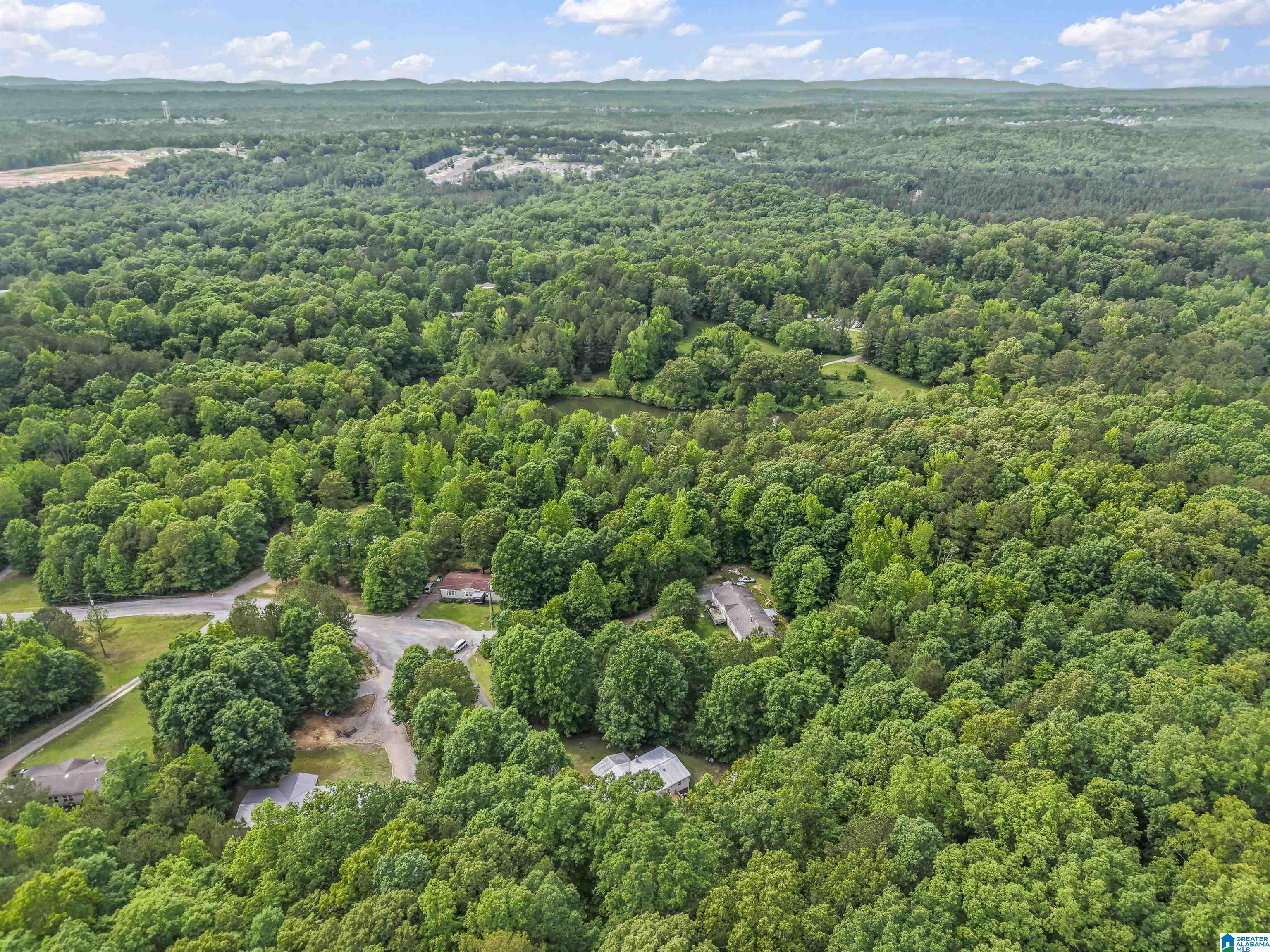 472 MOUNTAIN TERRACE